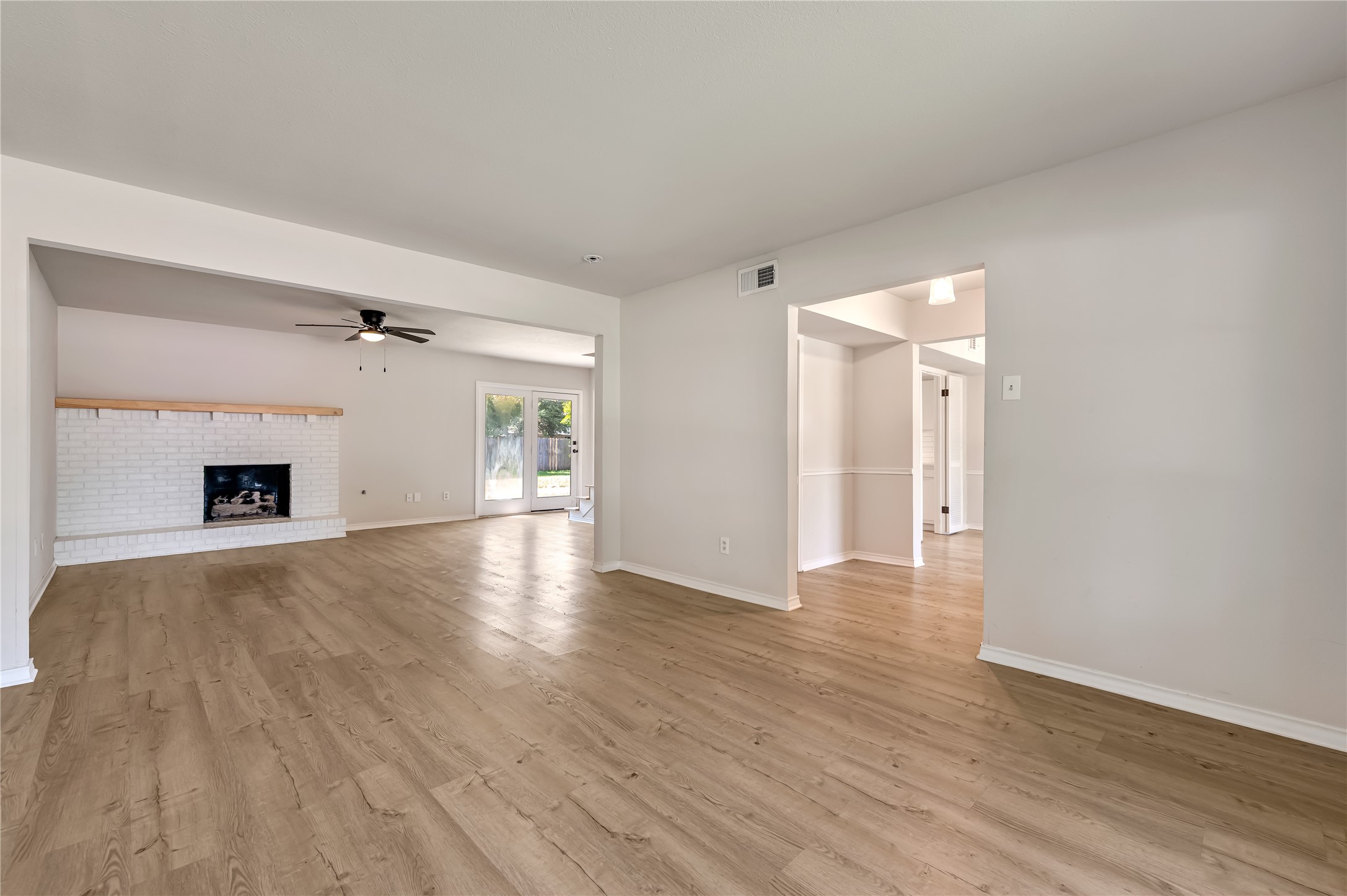 3154 Brincrest Drive Farmers Branch TX 75234
