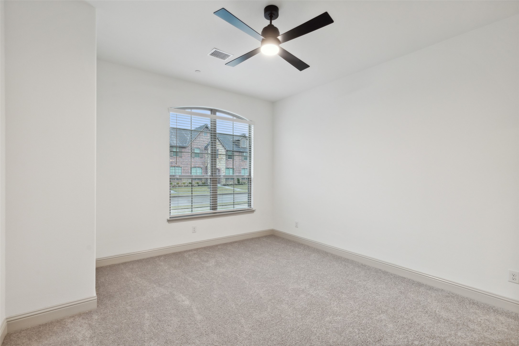 7043 Granbury Lane Grand Prairie TX 75054