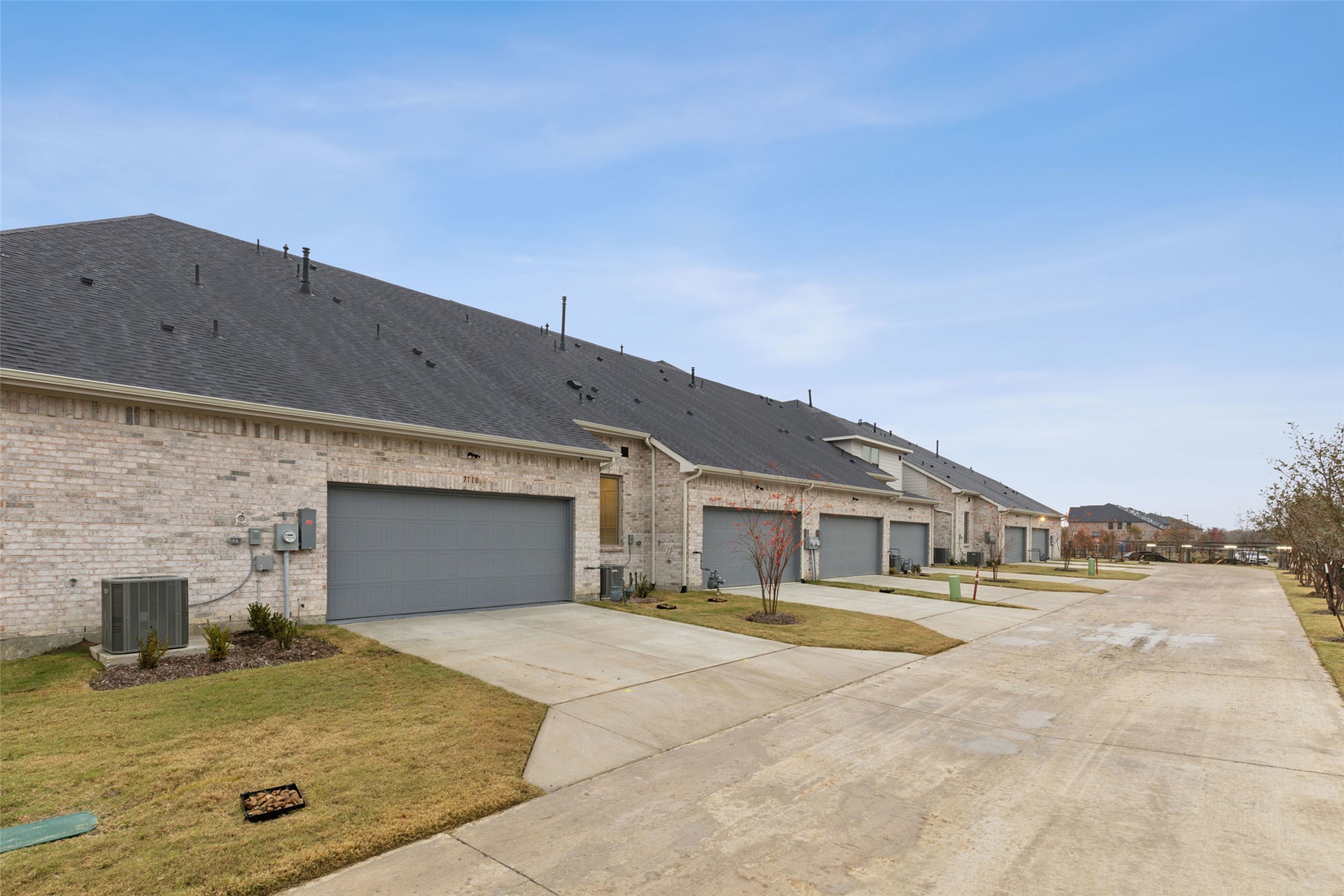 7043 Granbury Lane Grand Prairie TX 75054