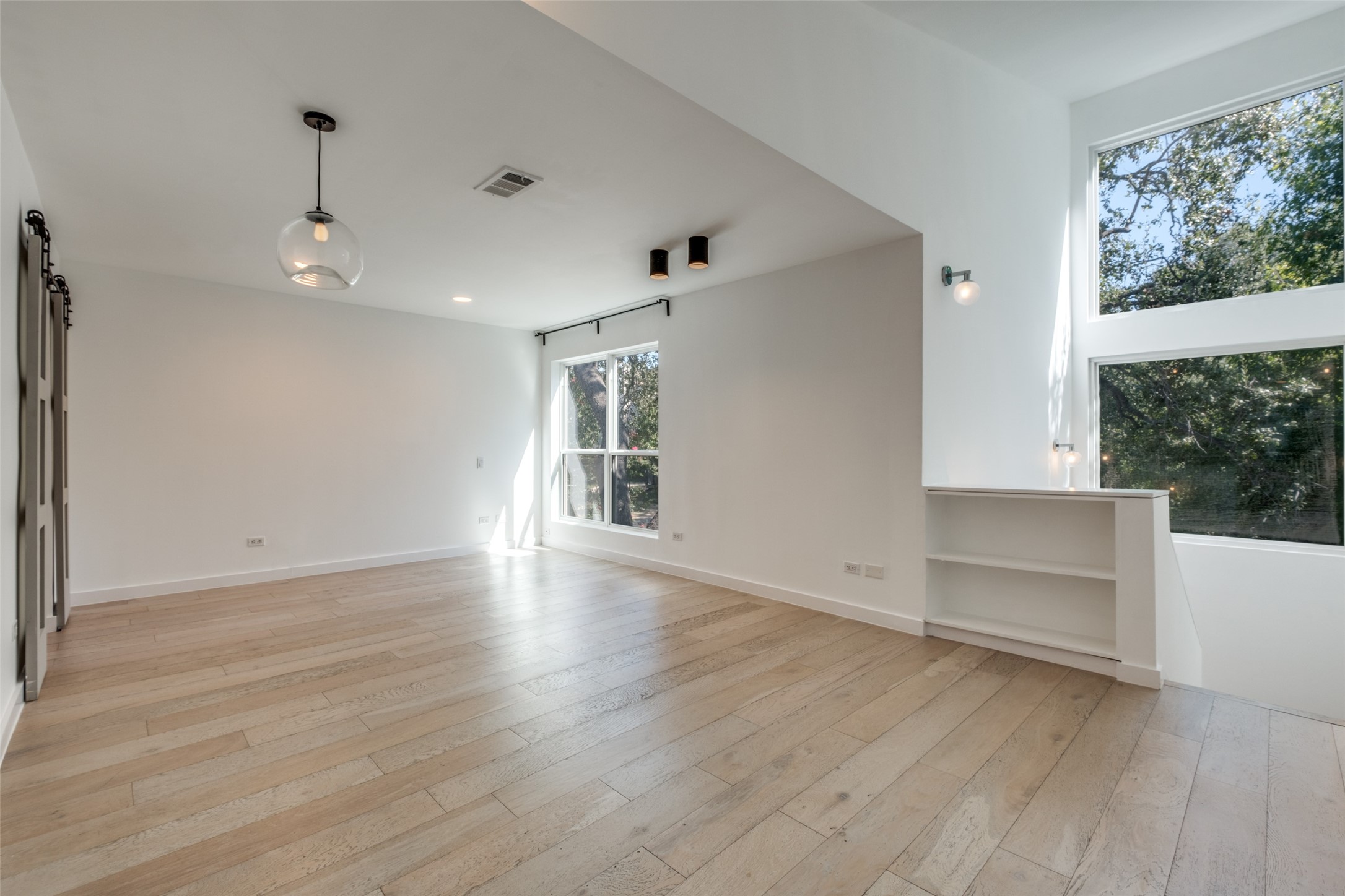 4231 Travis Street Dallas TX 75205
