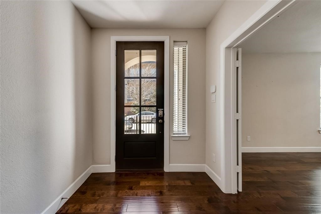 1310 Branchwood Place Dallas TX 75215