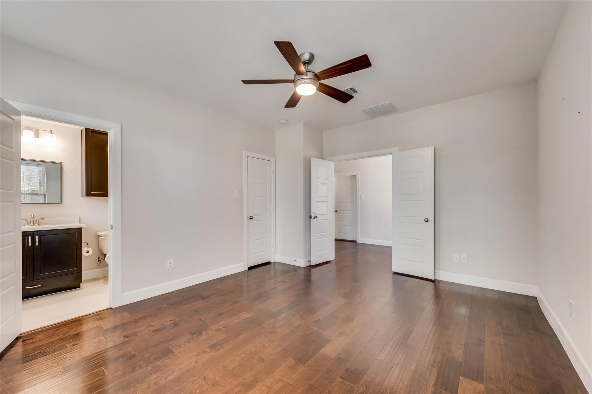 1310 Branchwood Place Dallas TX 75215