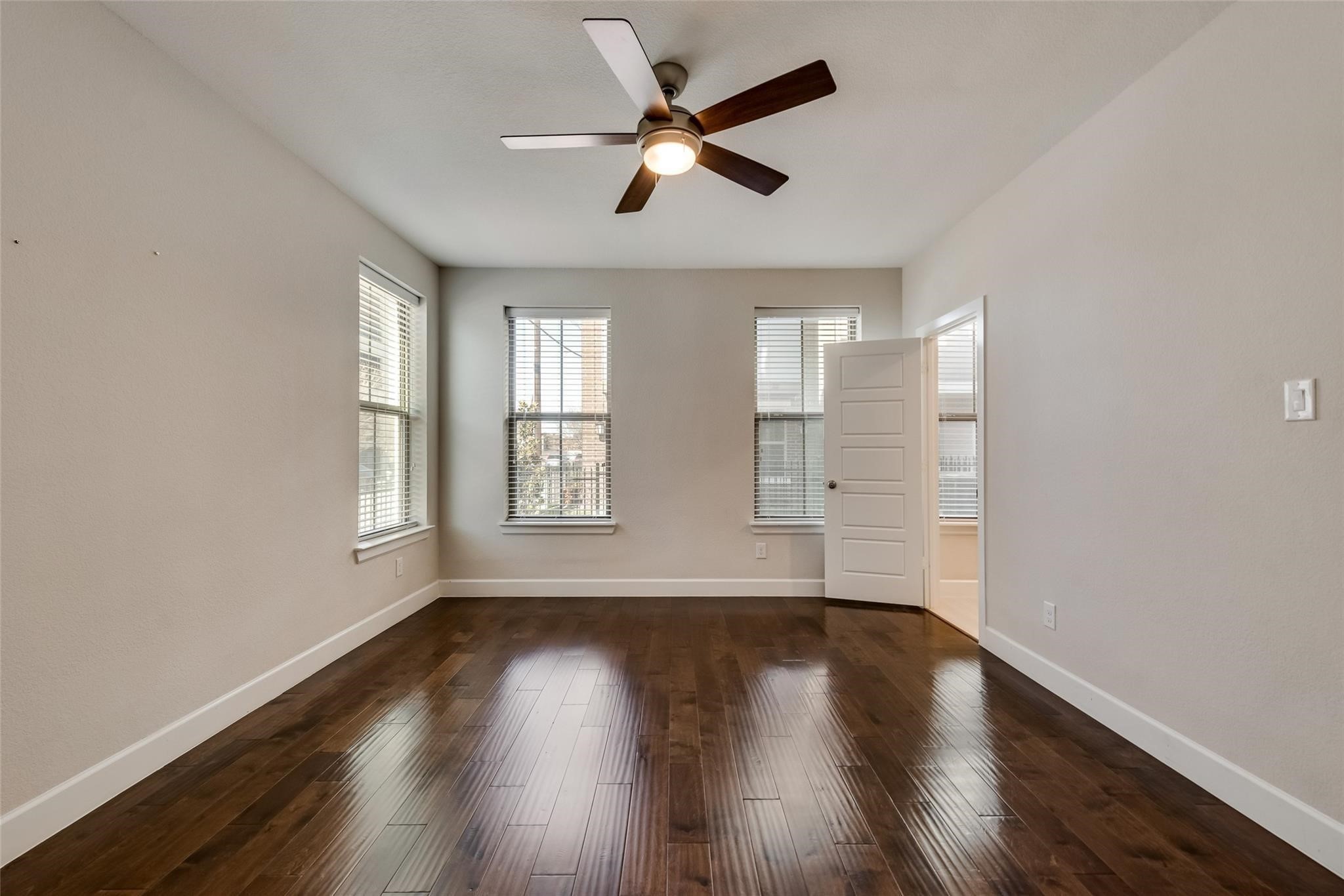 1310 Branchwood Place Dallas TX 75215