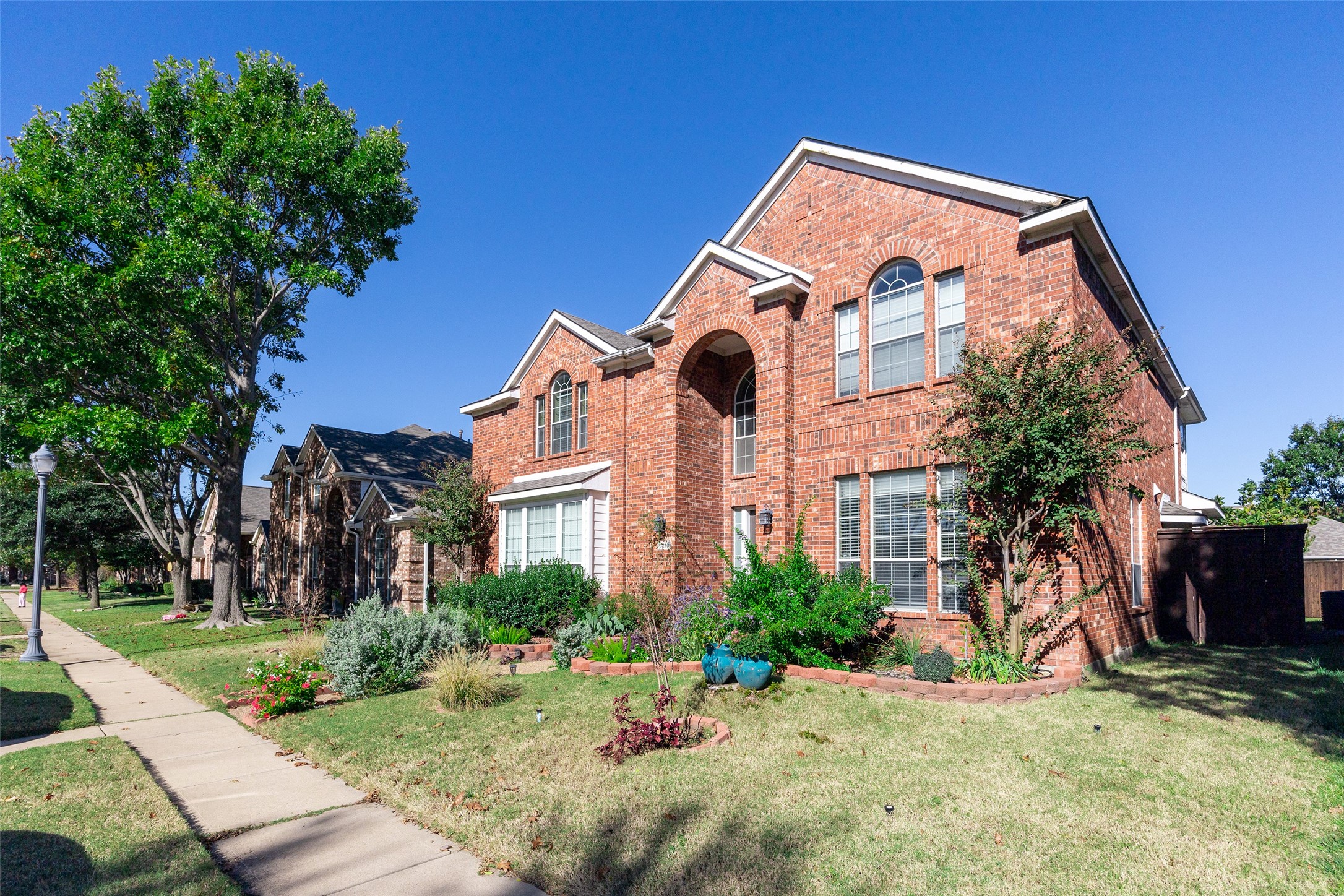 9216 Sterling Gate Drive Mckinney TX 75072