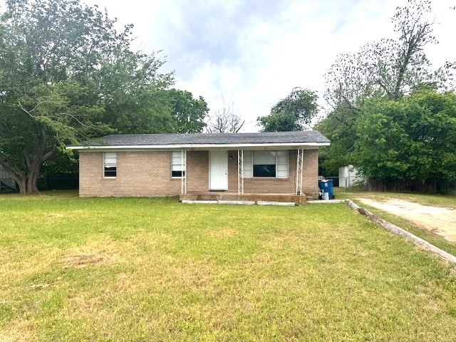 512 S Colorado Street Whitney TX 76692