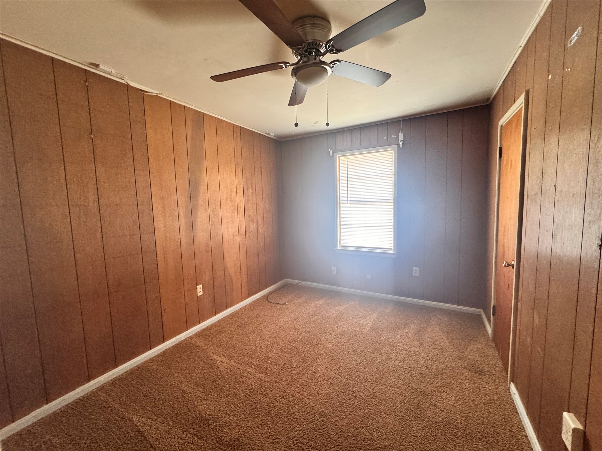 512 S Colorado Street Whitney TX 76692