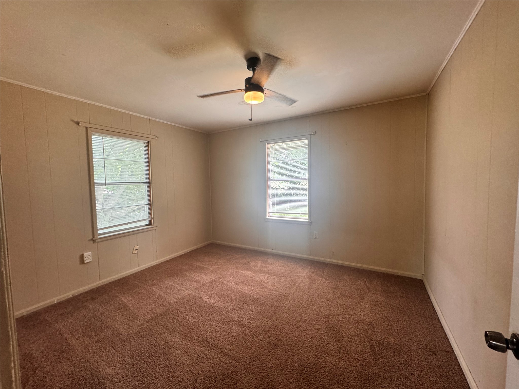 512 S Colorado Street Whitney TX 76692