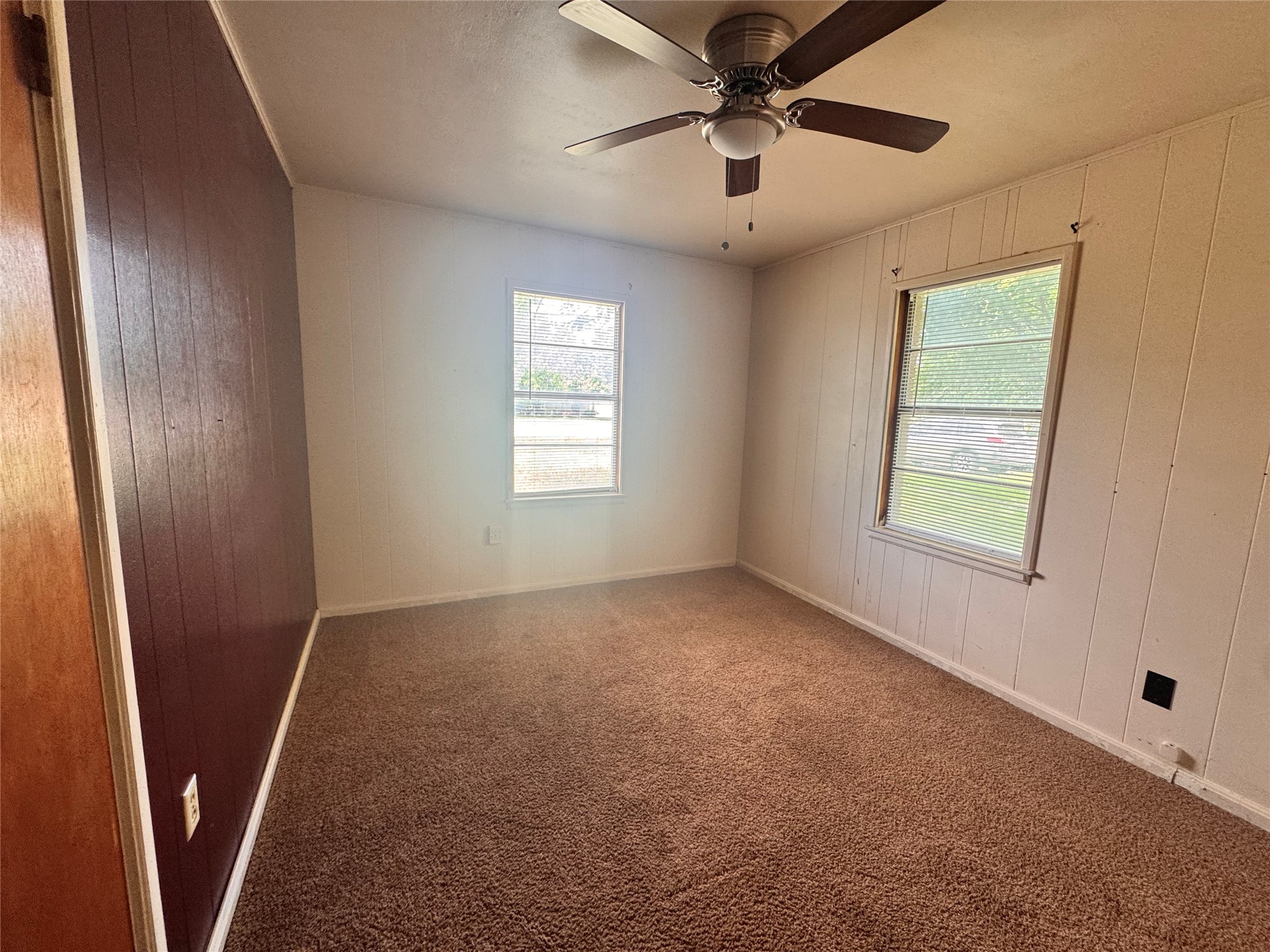 512 S Colorado Street Whitney TX 76692