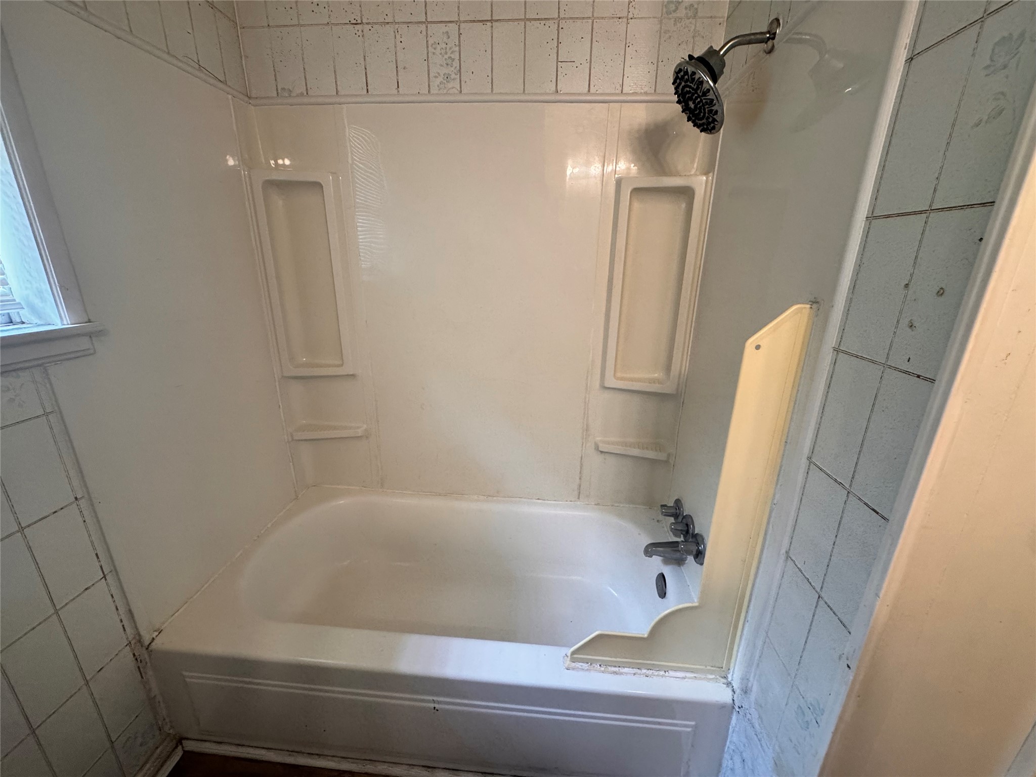 512 S Colorado Street Whitney TX 76692
