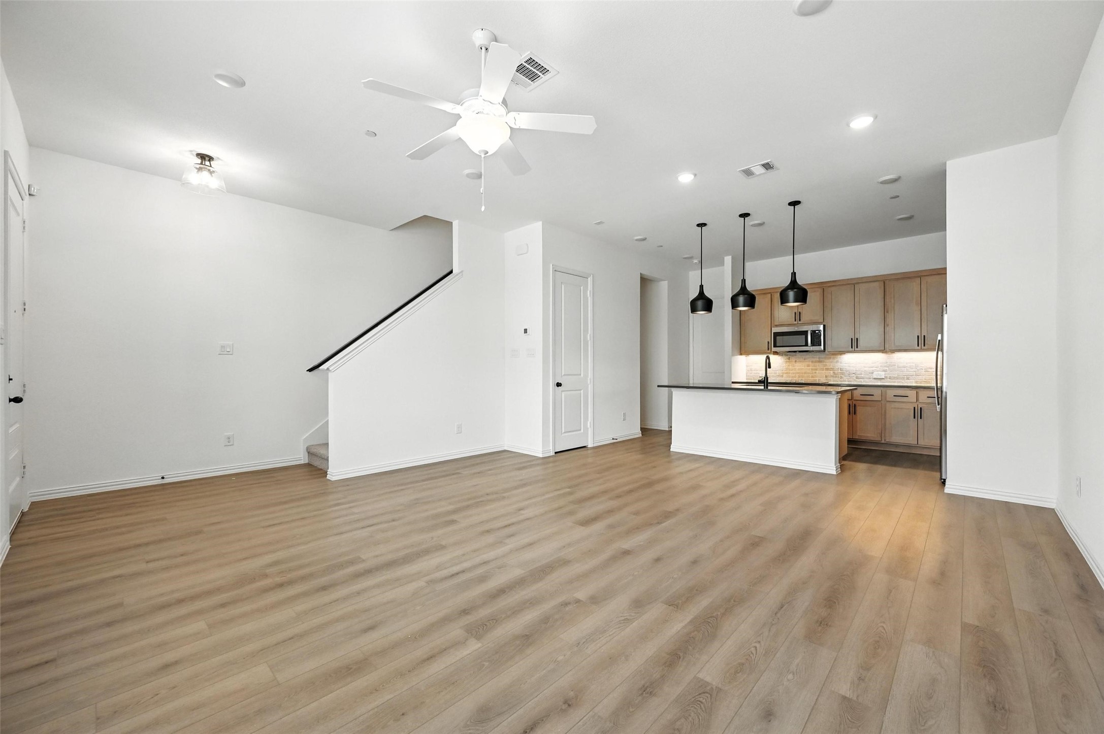 630 Redwood Way Mansfield TX 76063