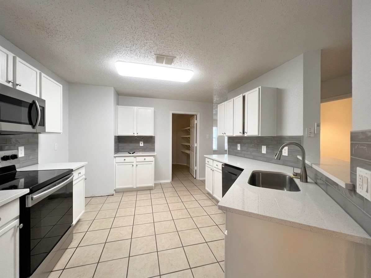 4405 Centennial Court Fort Worth TX 76244