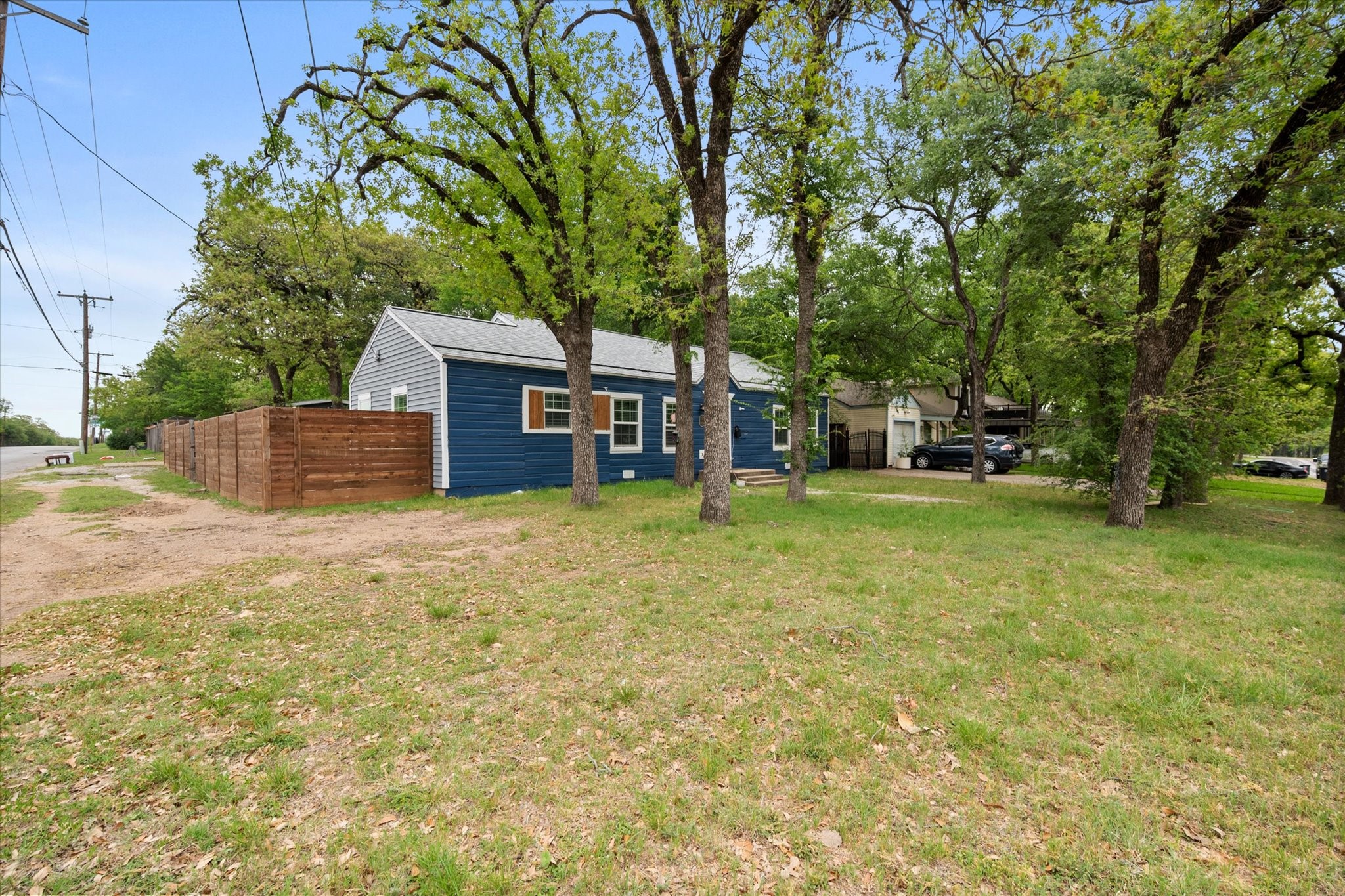 2020 Bluebonnet Drive Fort Worth TX 76111
