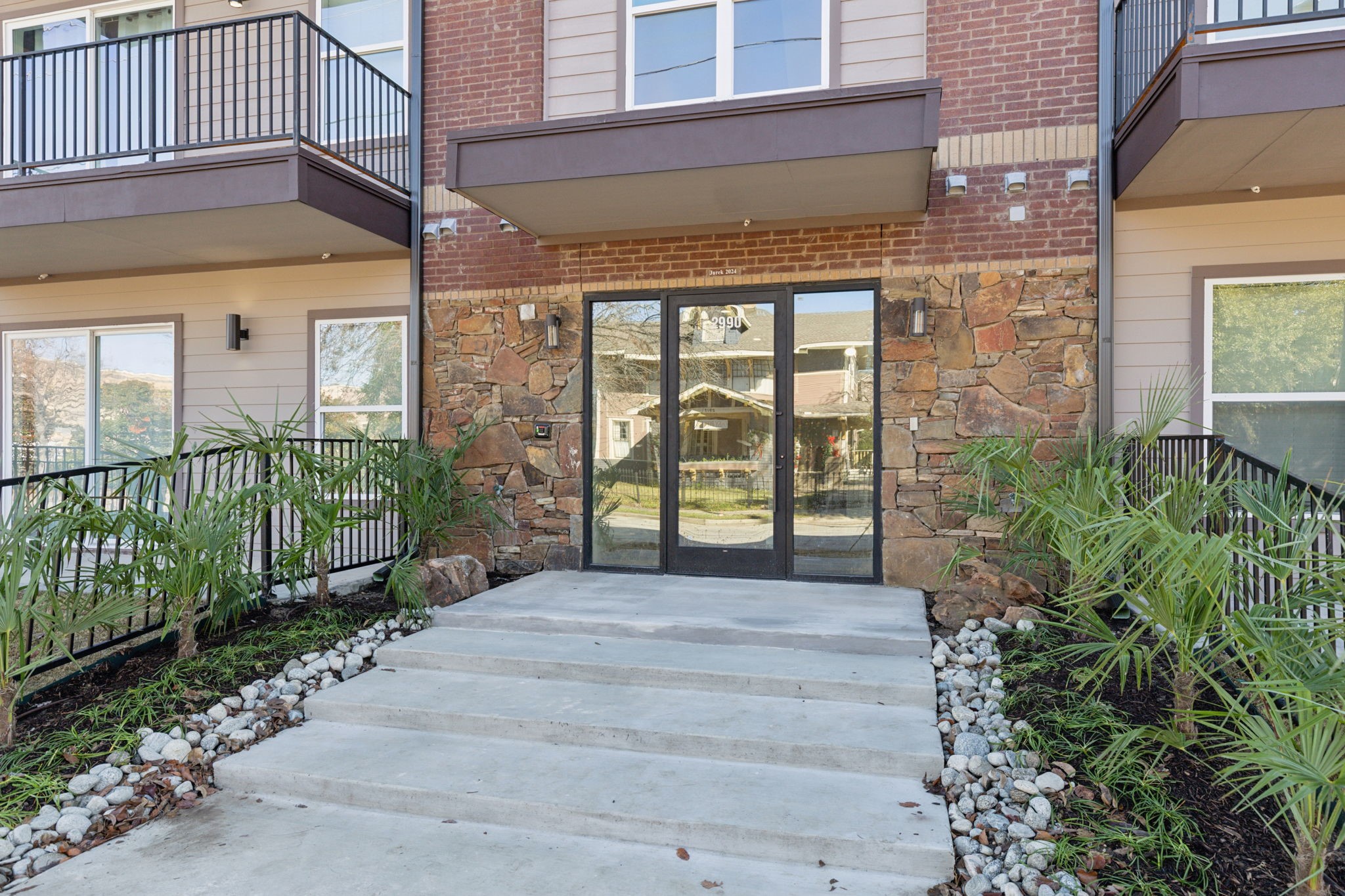 2990 Reagan Street Dallas TX 75219
