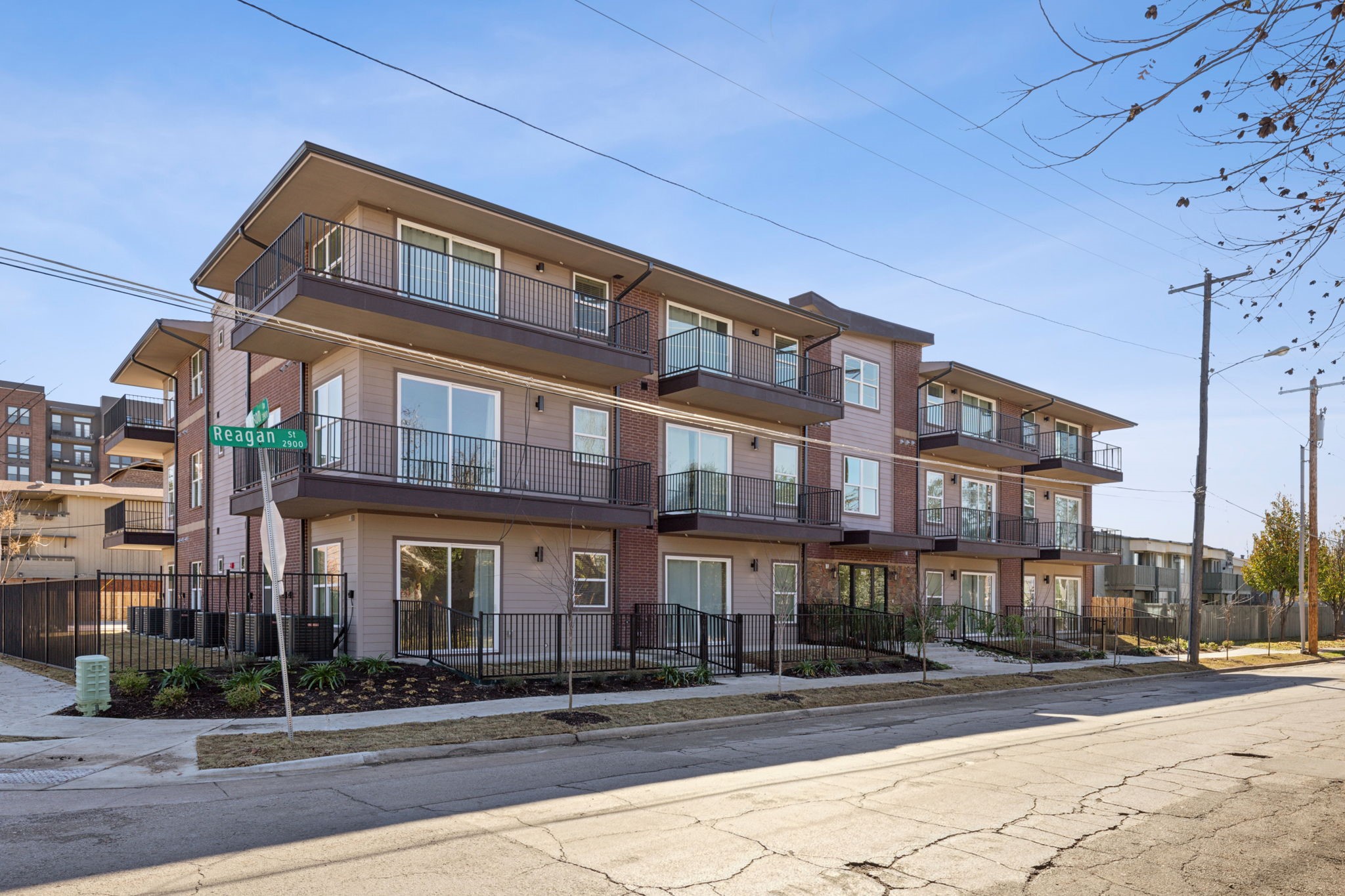 2990 Reagan Street Dallas TX 75219