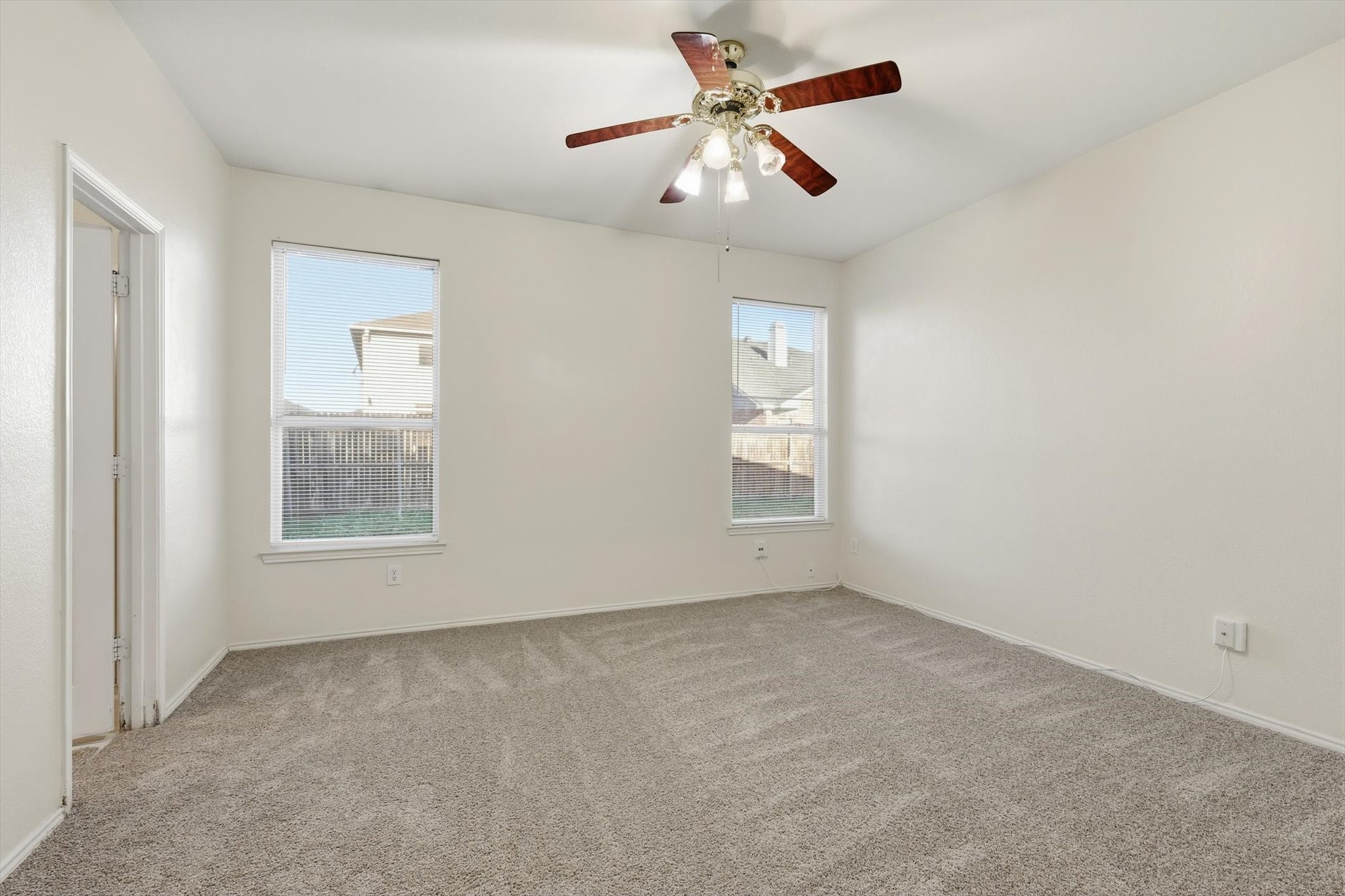 1048 Harriman Drive Saginaw TX 76131