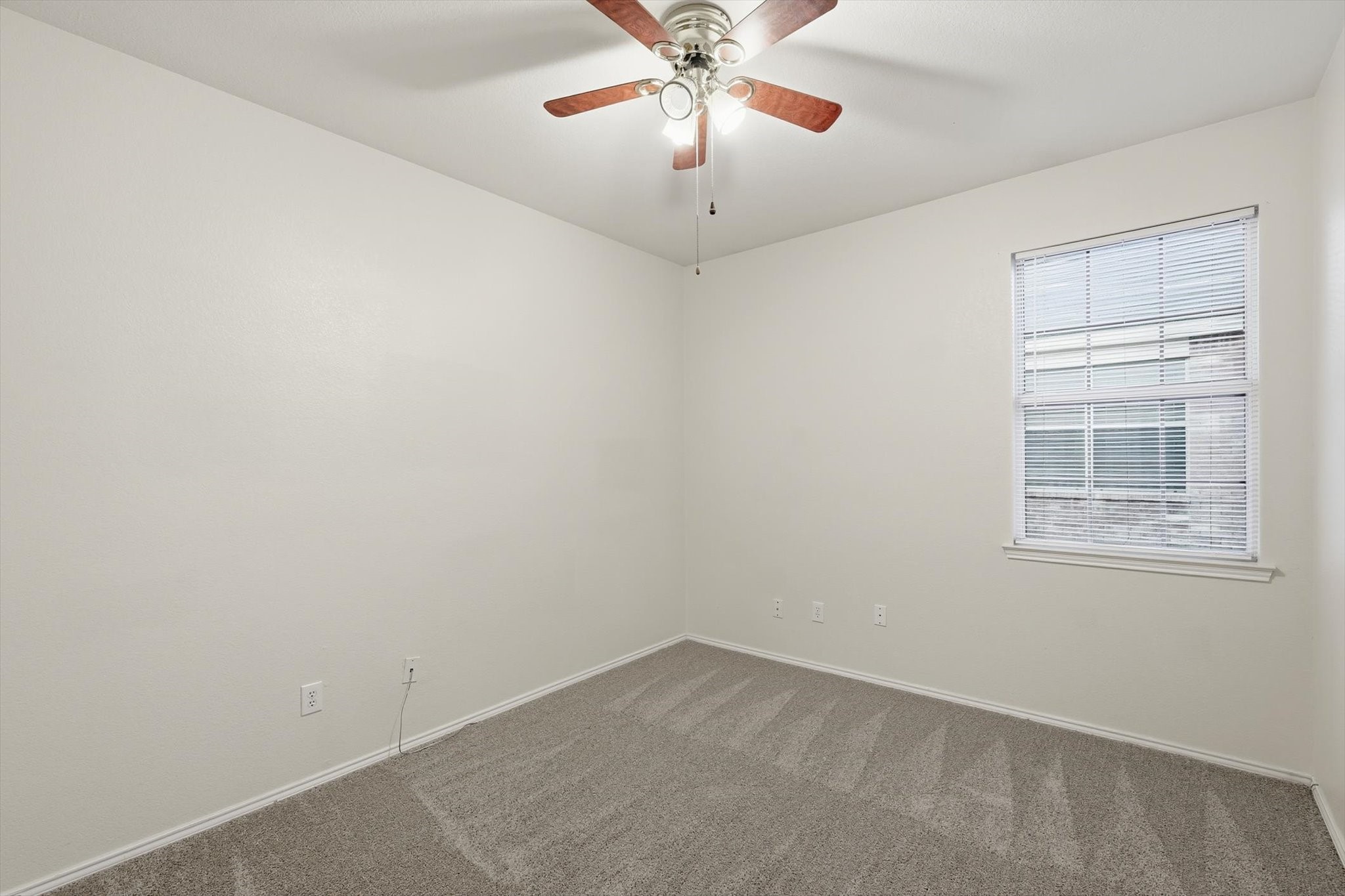 1048 Harriman Drive Saginaw TX 76131