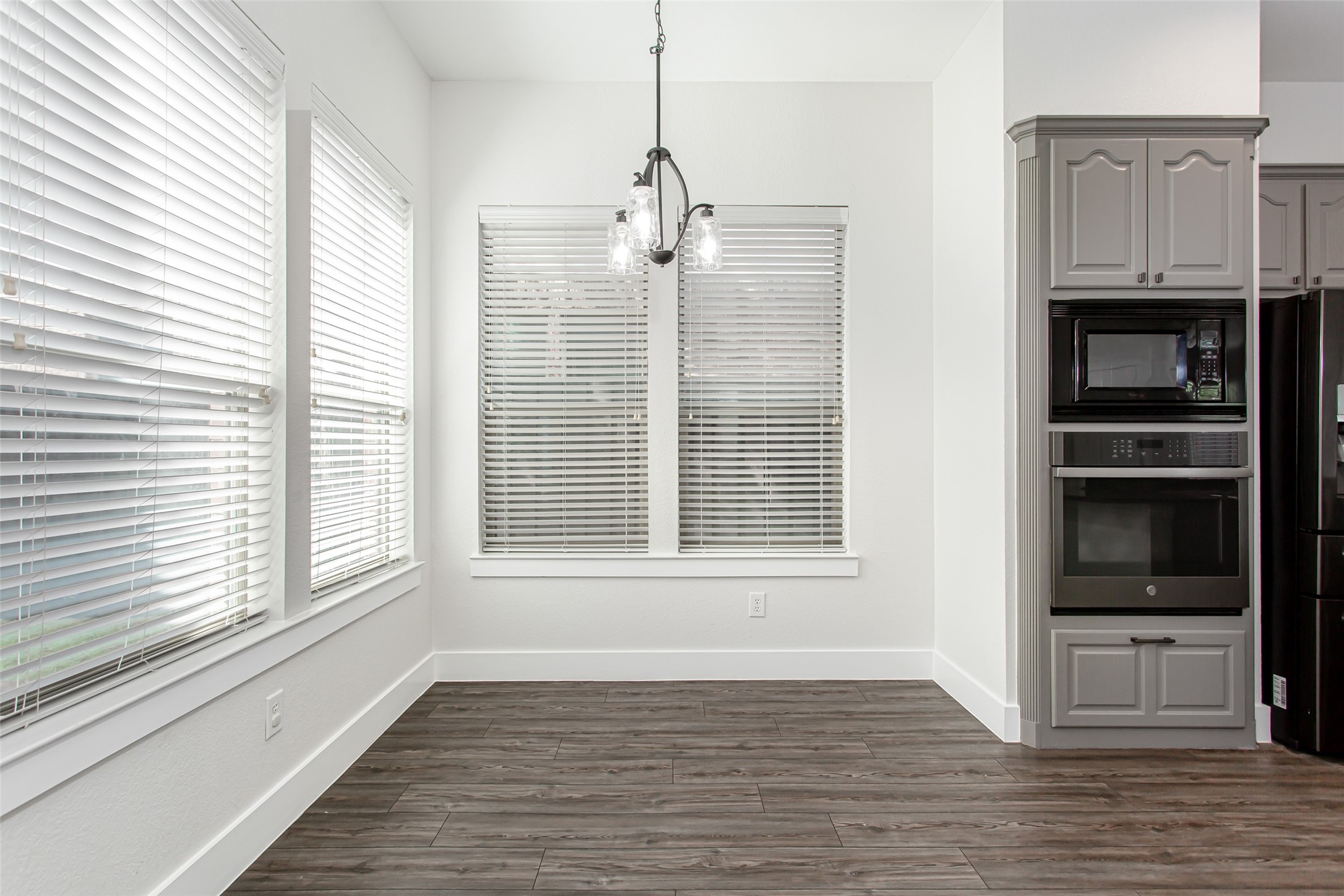 4738 Coyote Trail Dallas TX 75227