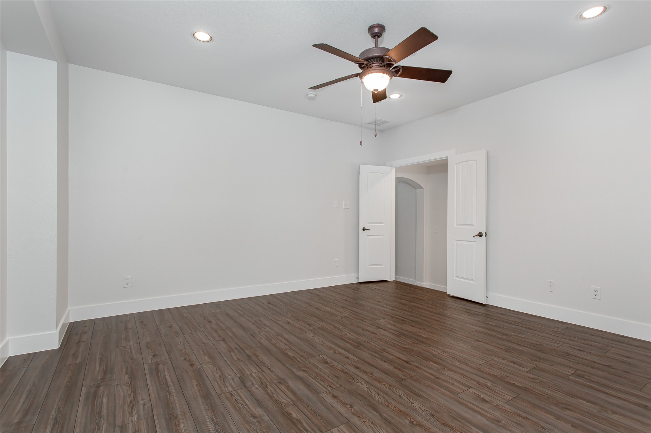 4738 Coyote Trail Dallas TX 75227