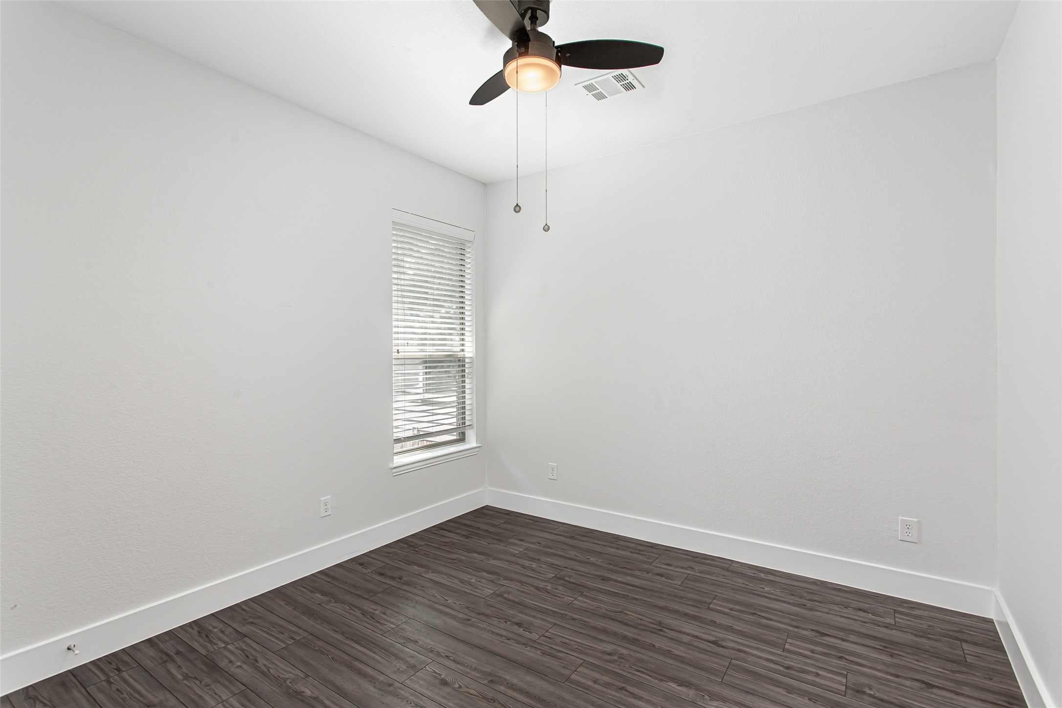 4738 Coyote Trail Dallas TX 75227