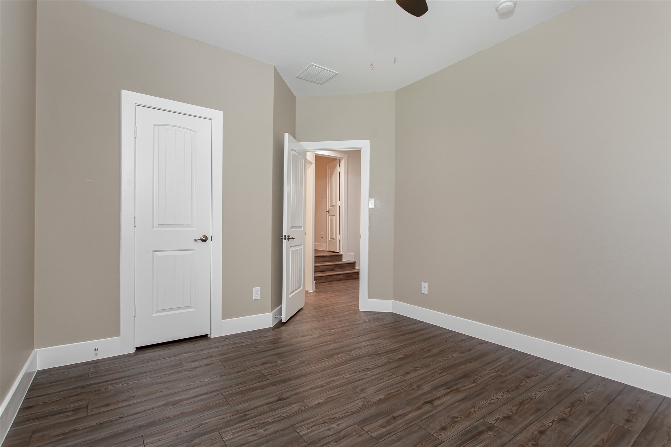 4738 Coyote Trail Dallas TX 75227