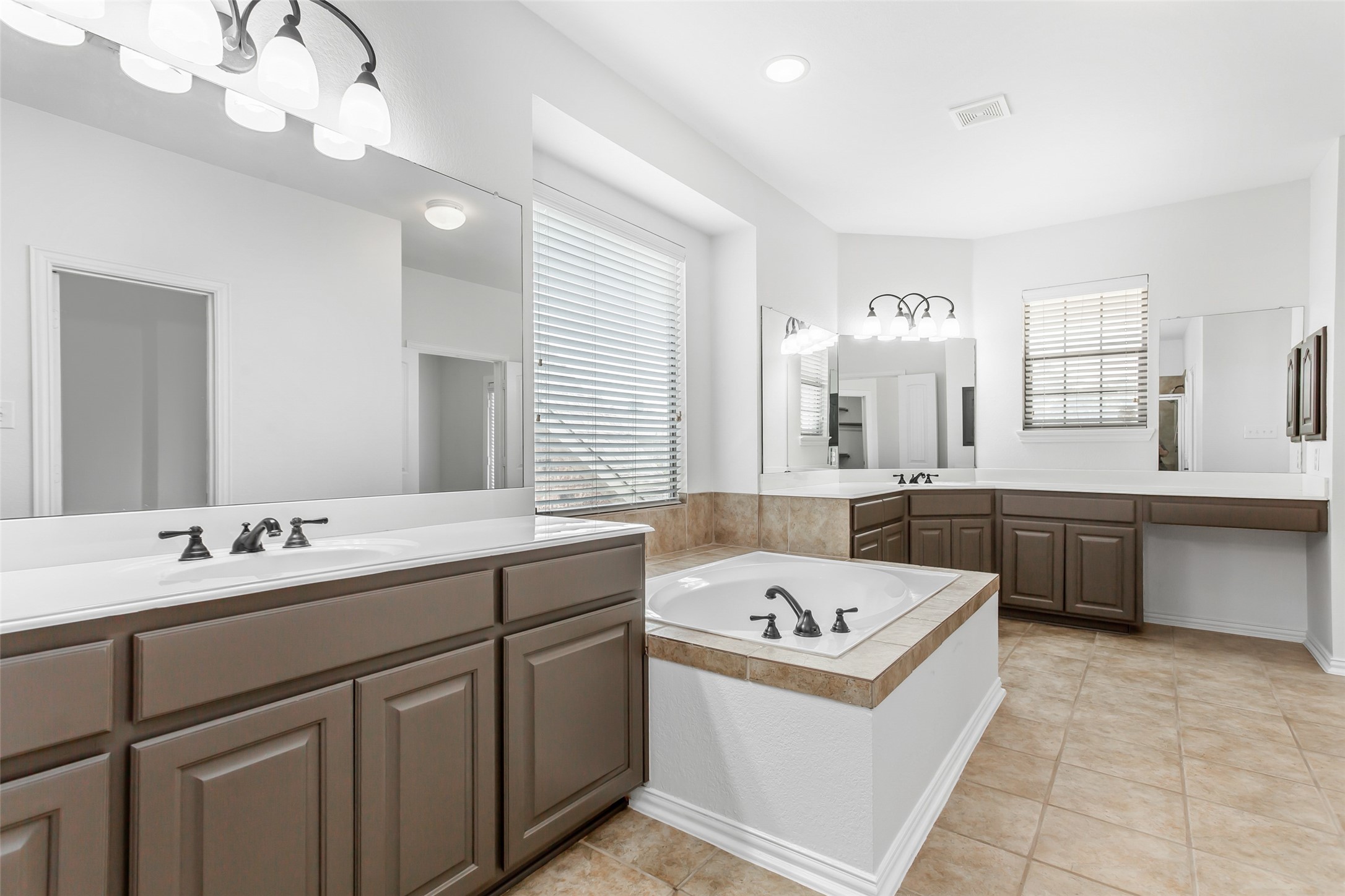 4738 Coyote Trail Dallas TX 75227
