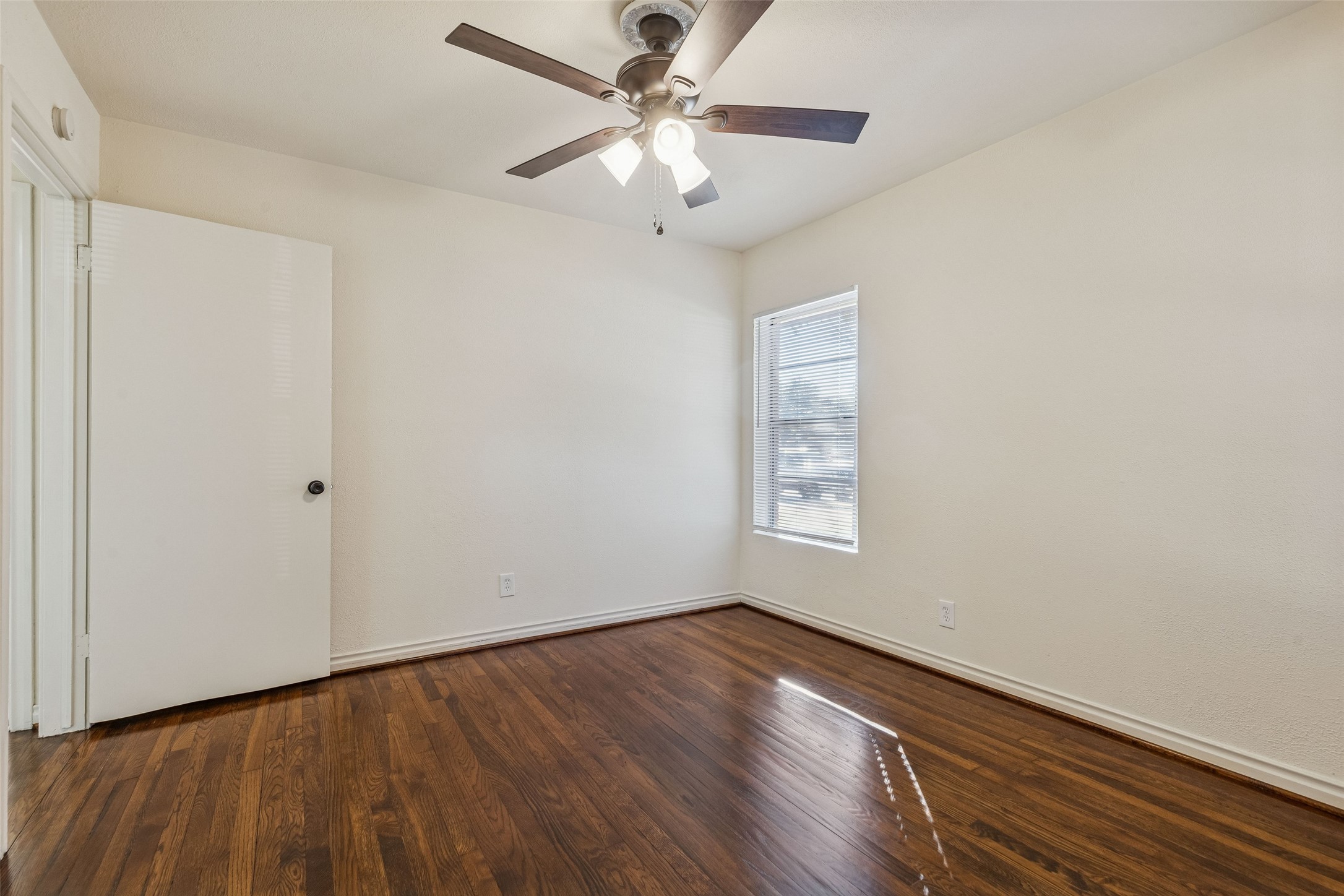 6341 Sudbury Drive Dallas TX 75214