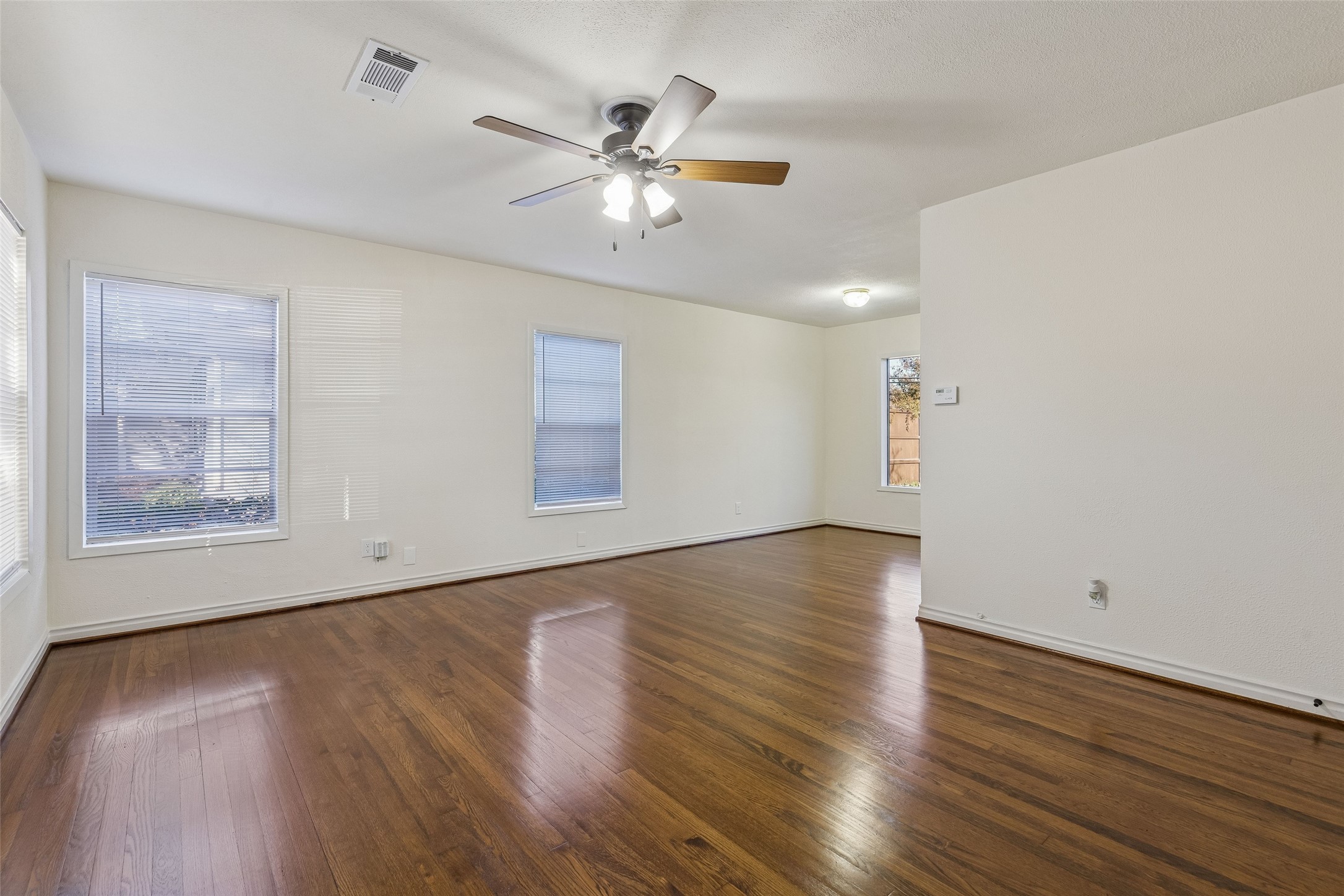 6341 Sudbury Drive Dallas TX 75214
