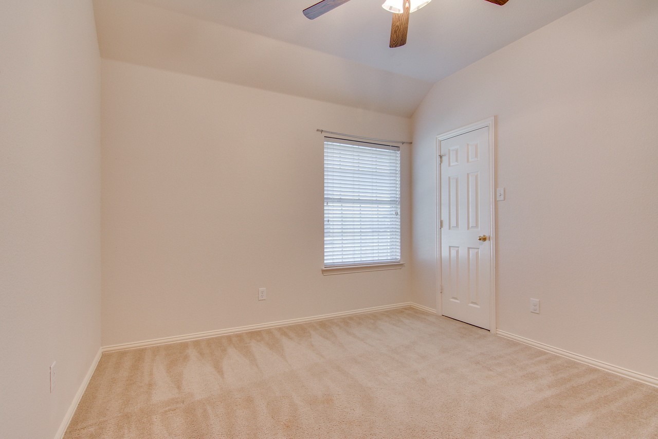 1133 Hillwood Drive Saginaw TX 76179