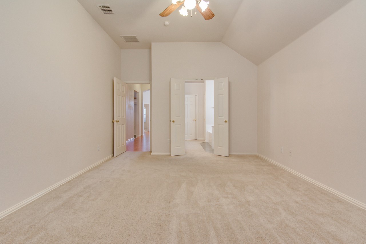 1133 Hillwood Drive Saginaw TX 76179