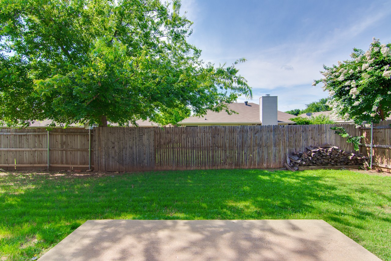 1133 Hillwood Drive Saginaw TX 76179