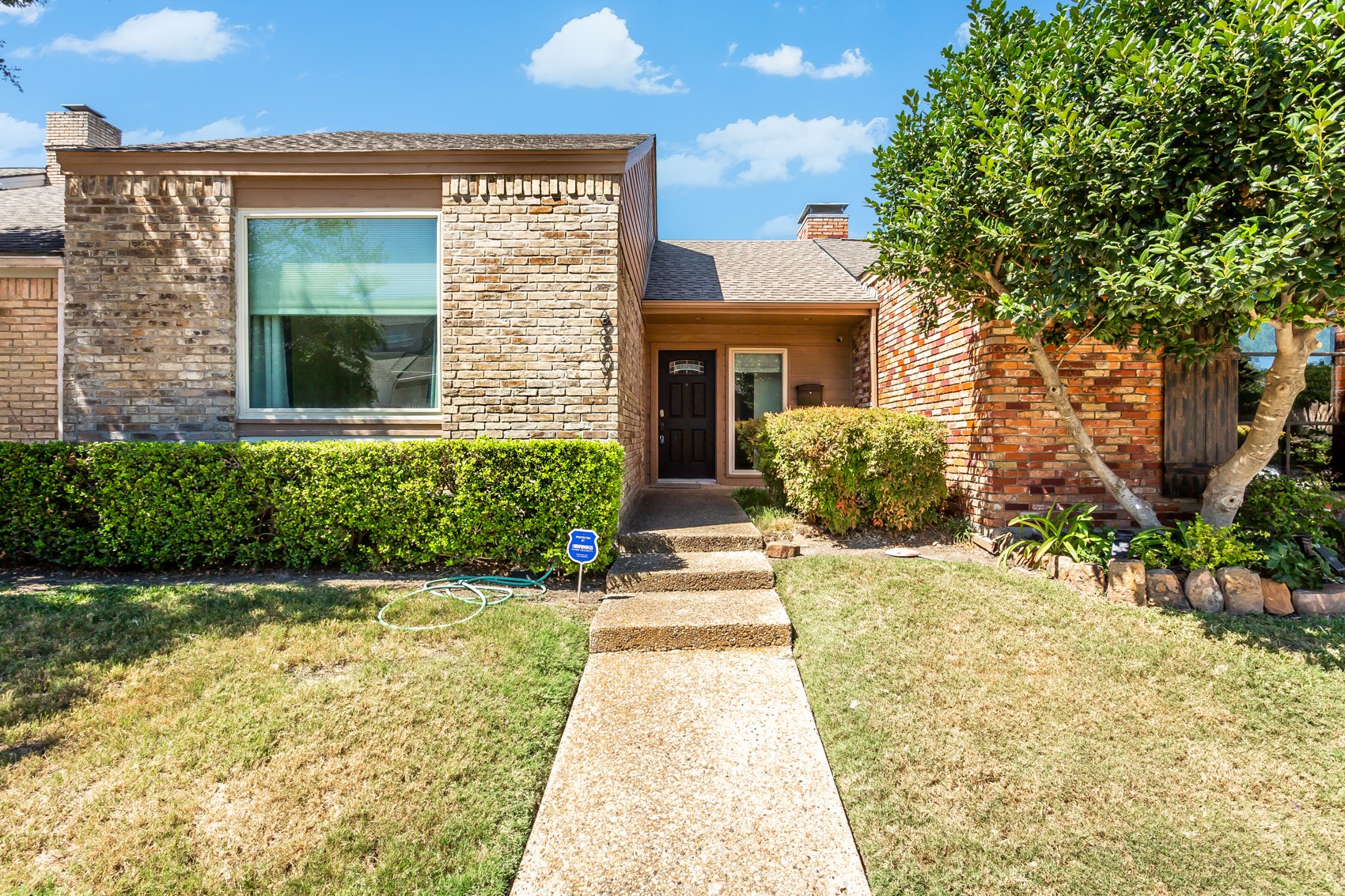 6807 Anglebluff Circle Dallas TX 75248