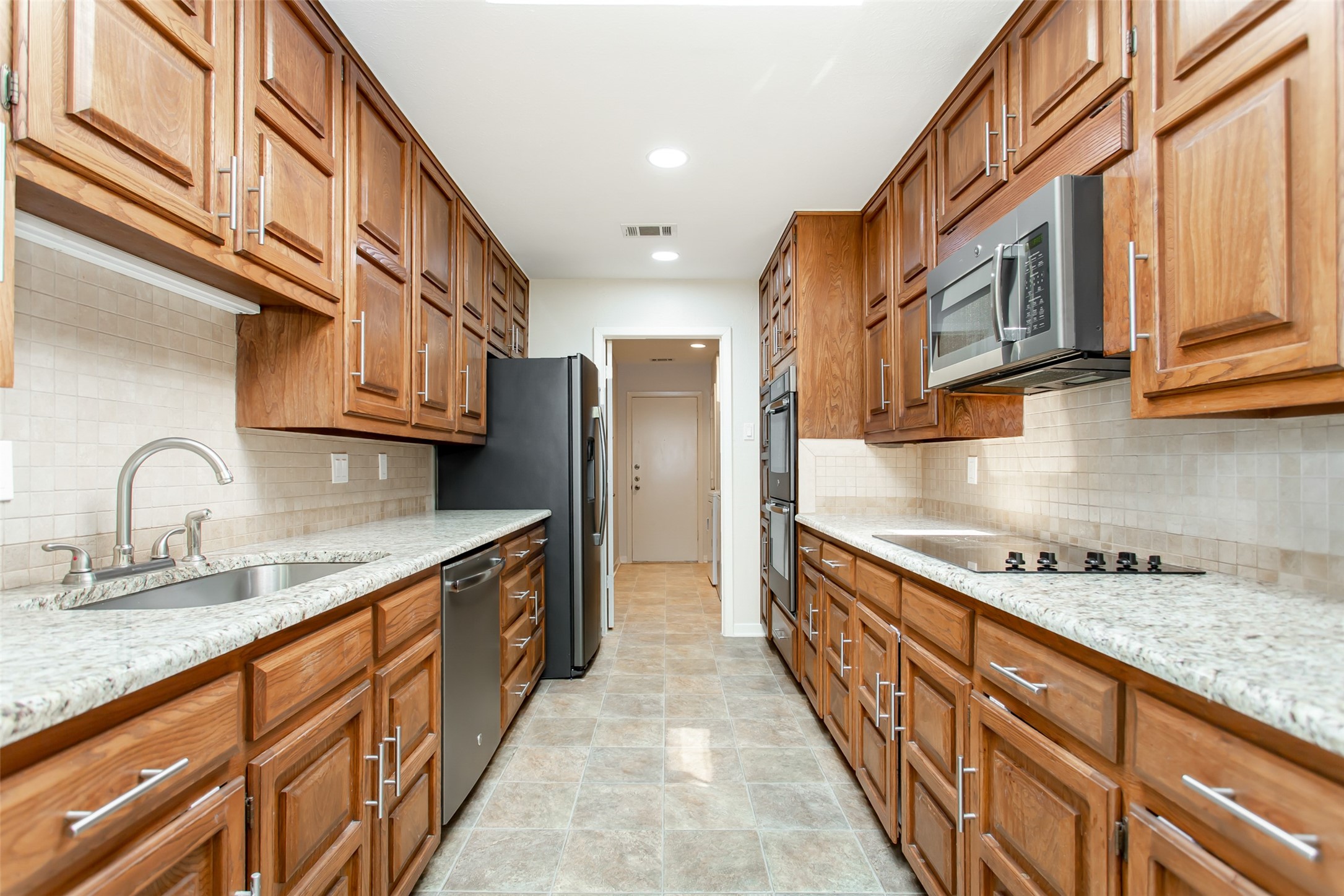 6807 Anglebluff Circle Dallas TX 75248
