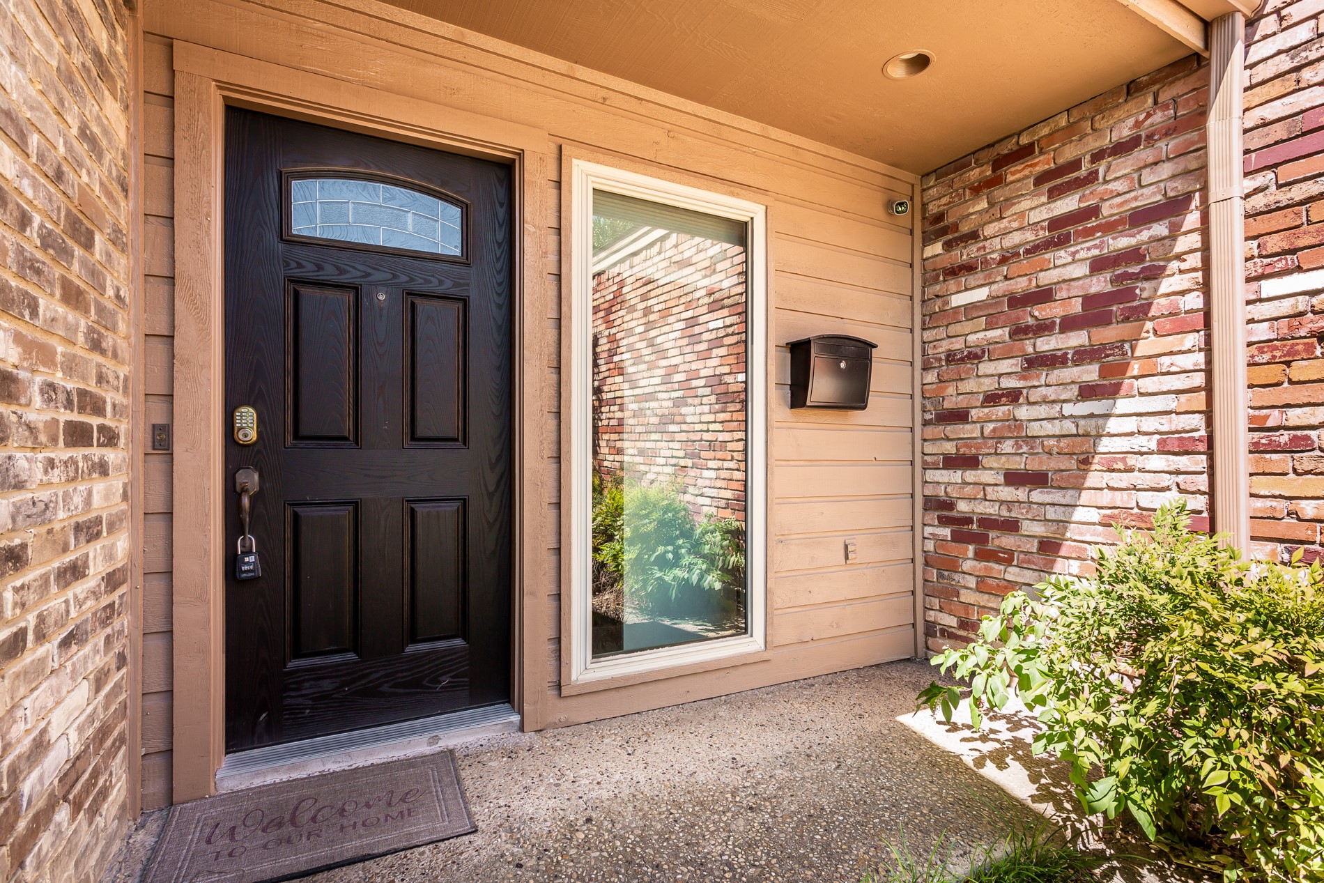 6807 Anglebluff Circle Dallas TX 75248