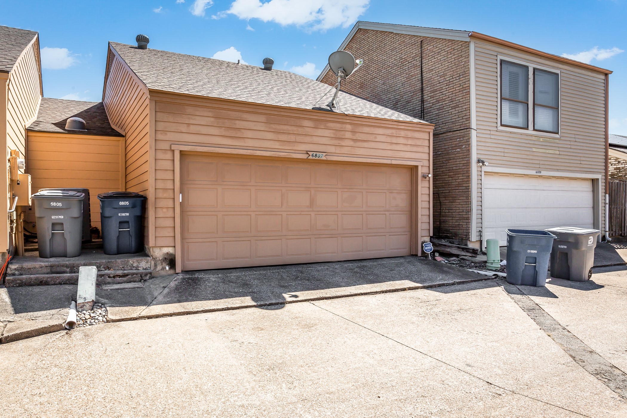 6807 Anglebluff Circle Dallas TX 75248