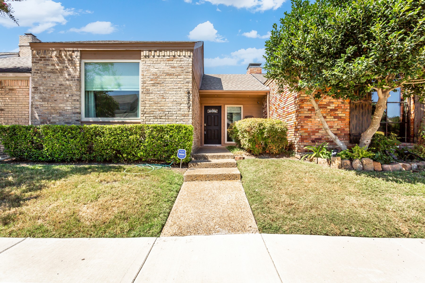 6807 Anglebluff Circle Dallas TX 75248