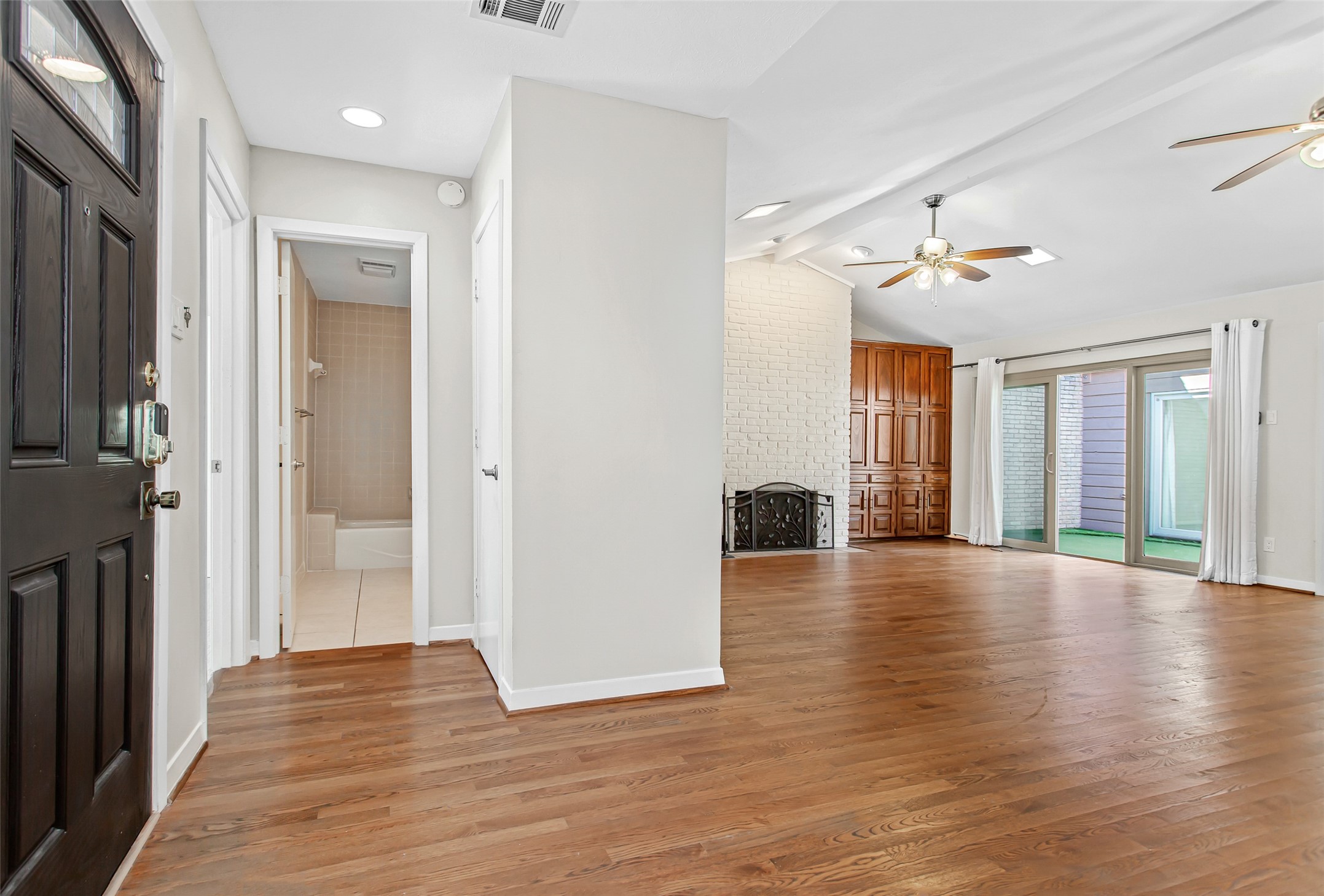 6807 Anglebluff Circle Dallas TX 75248