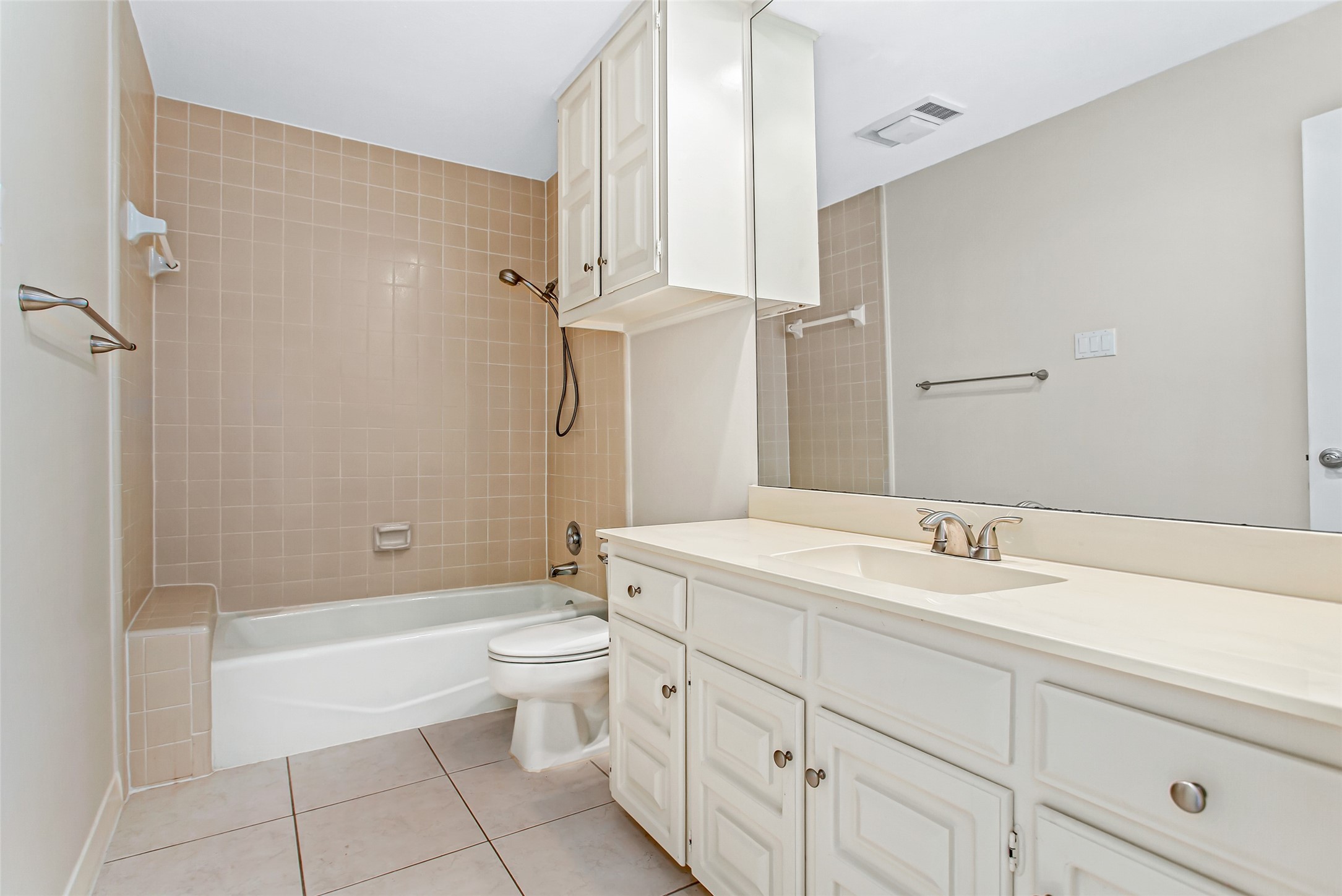 6807 Anglebluff Circle Dallas TX 75248
