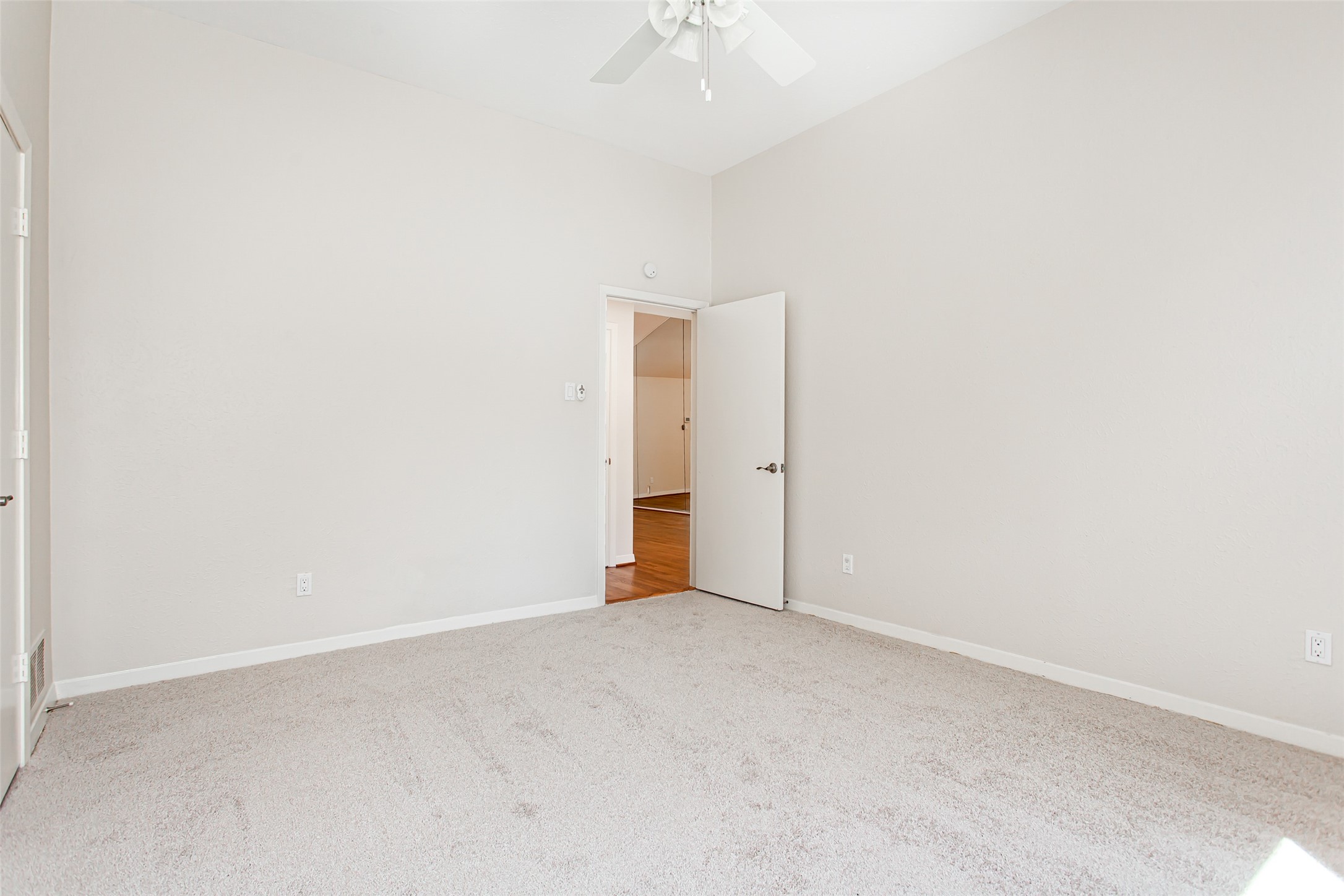 6807 Anglebluff Circle Dallas TX 75248