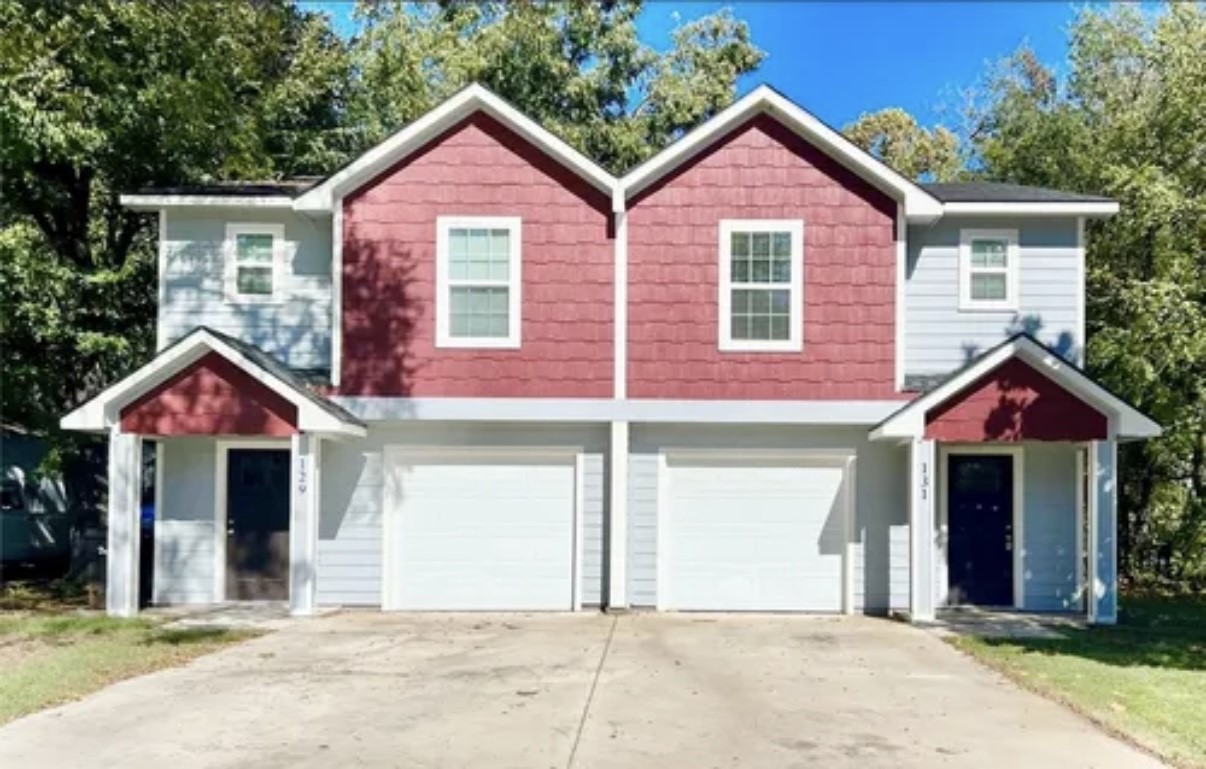 131 E Bond Street Denison TX 75021