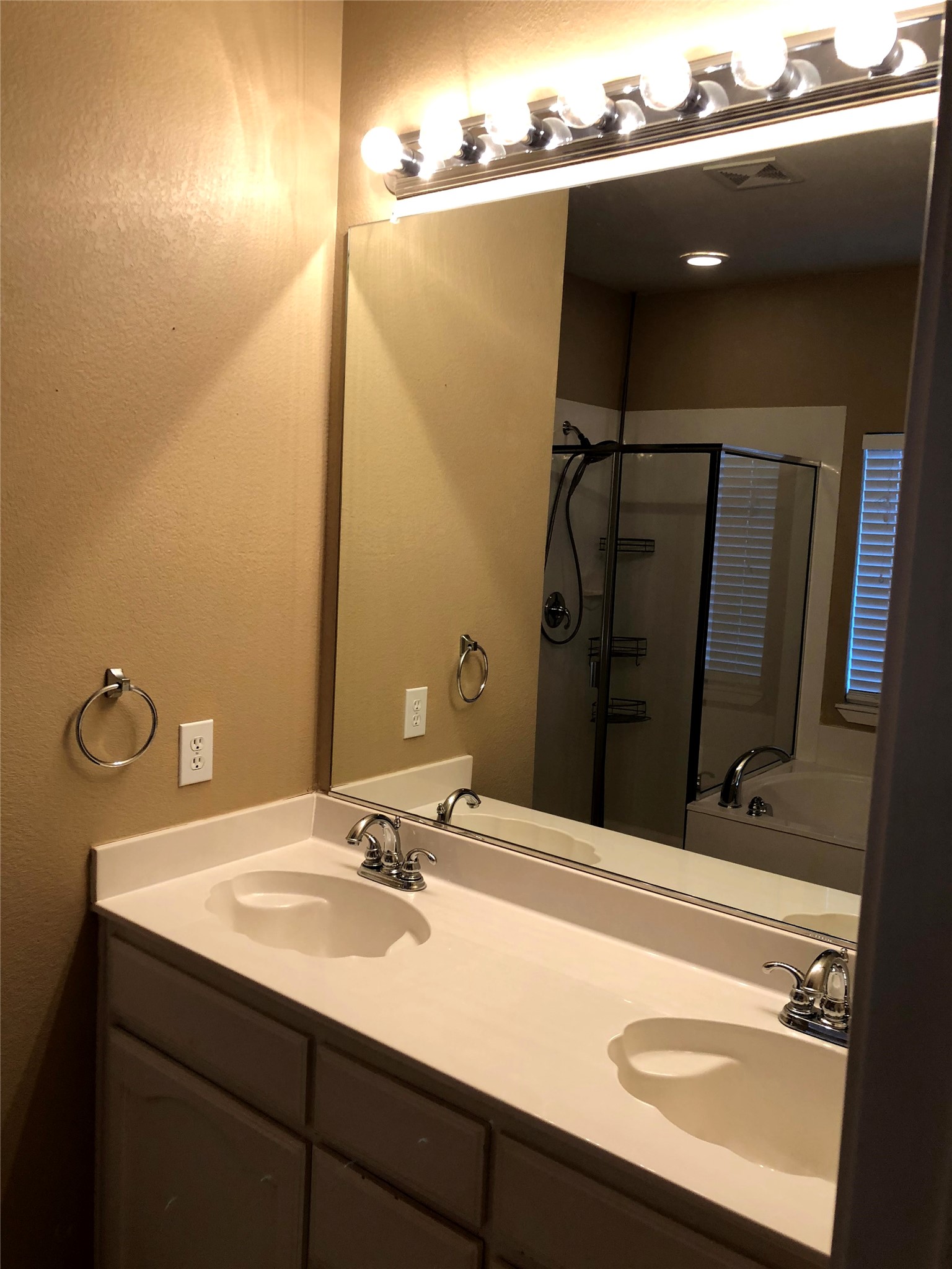 4016 Petersburg Drive Fort Worth TX 76244