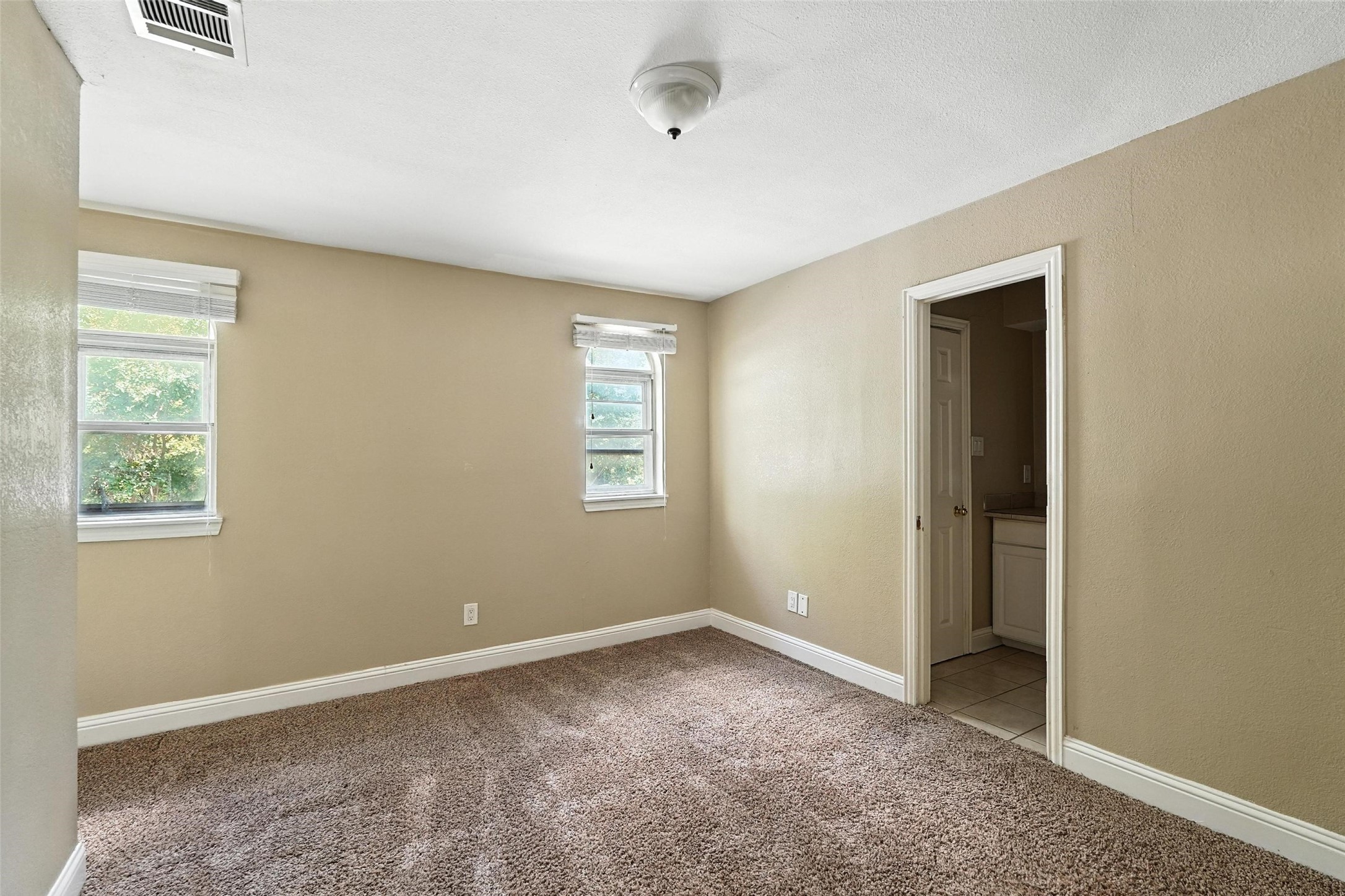2411 Meadow Creek Drive Carrollton TX 75006