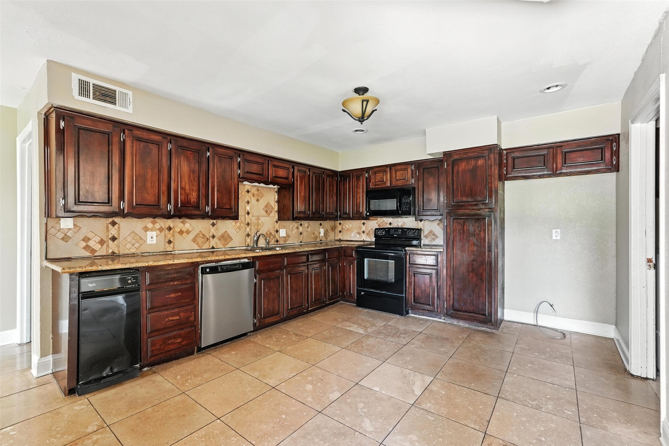 2411 Meadow Creek Drive Carrollton TX 75006