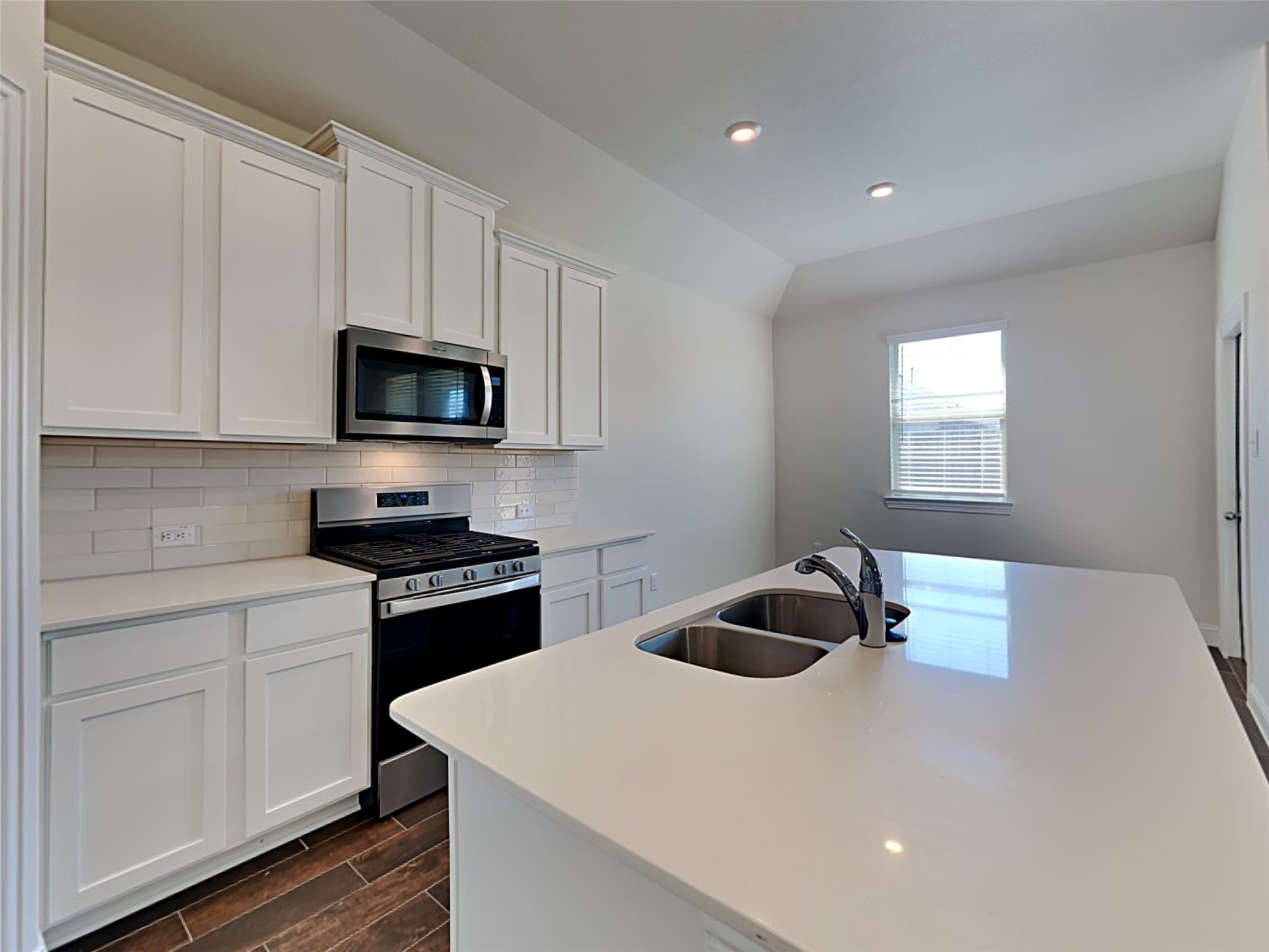 11136 Canyon Mine Drive Aubrey TX 76227