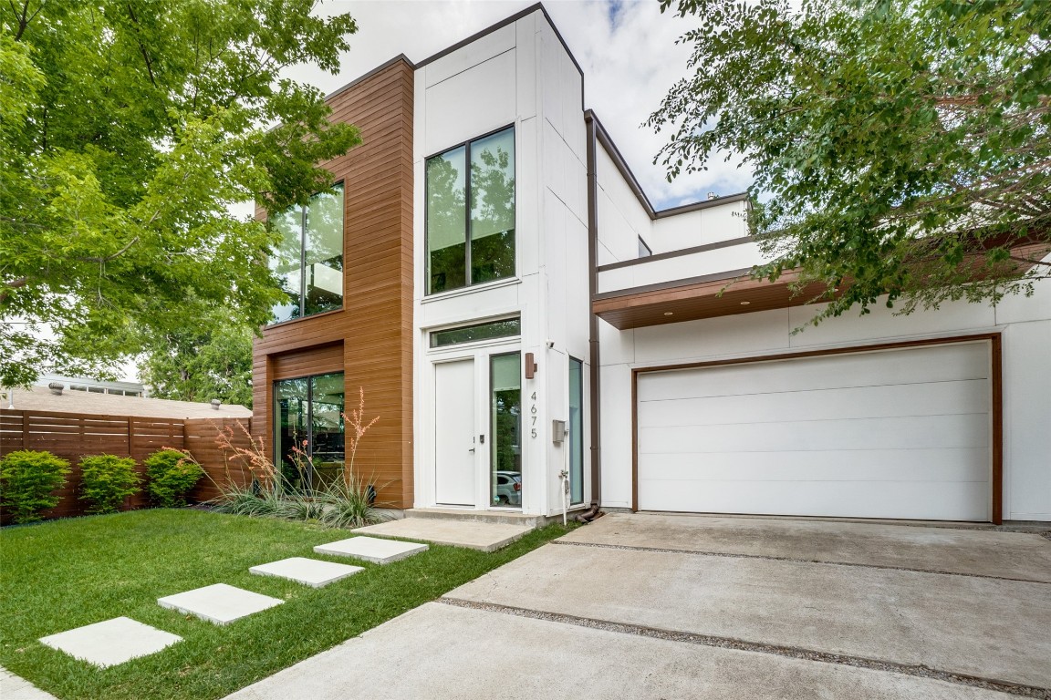 4675 Deere Street Dallas TX 75204