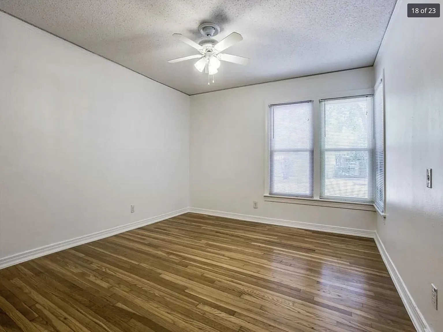 4009 Acacia Street Fort Worth TX 76109