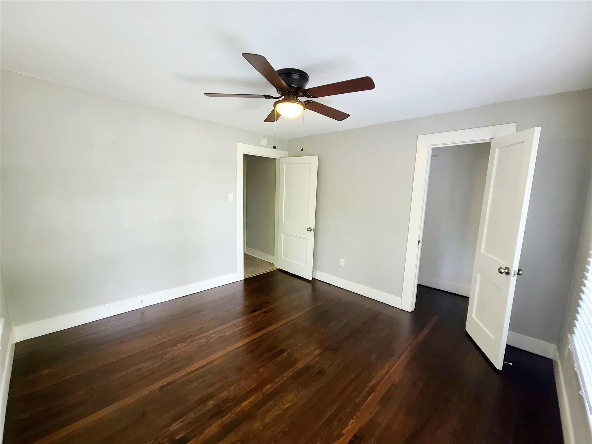 5734 Worth Street Dallas TX 75214