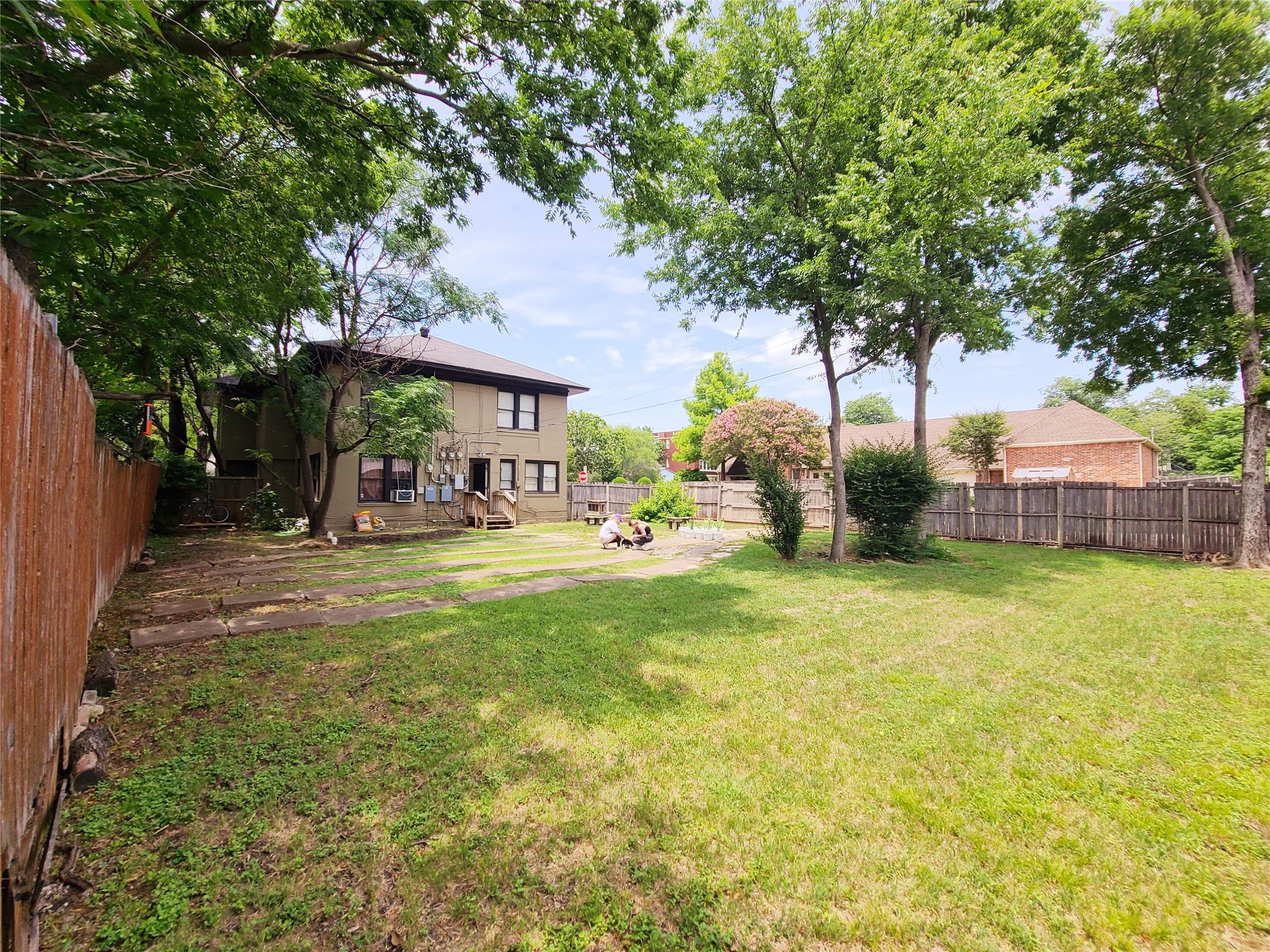 5734 Worth Street Dallas TX 75214