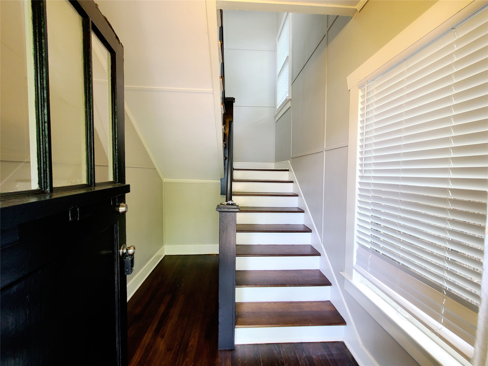 5734 Worth Street Dallas TX 75214