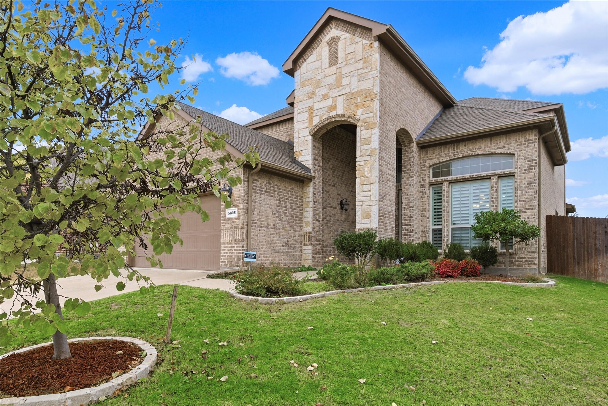 5805 Canyon Oaks Lane Fort Worth TX 76137