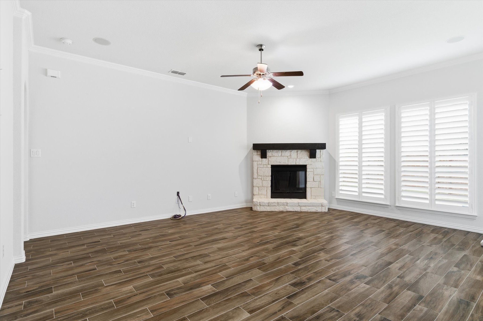 5805 Canyon Oaks Lane Fort Worth TX 76137